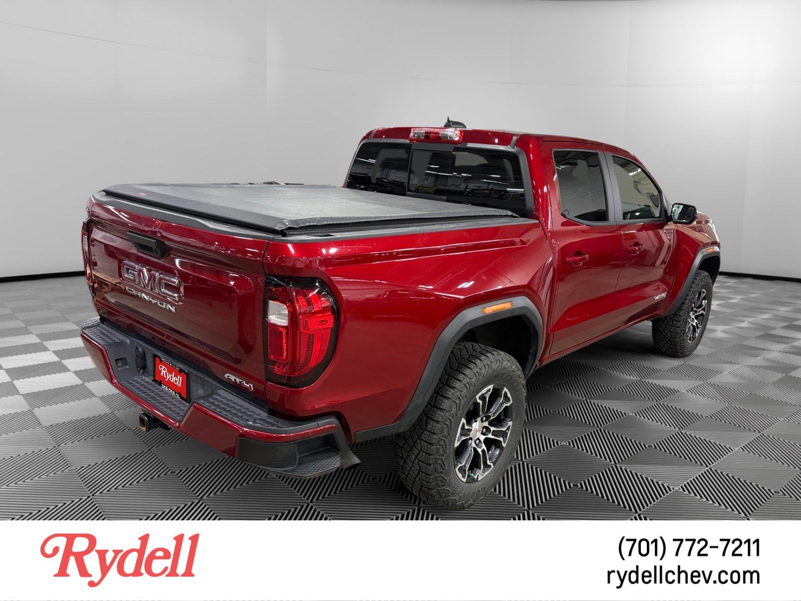 2023 GMC Canyon AT4