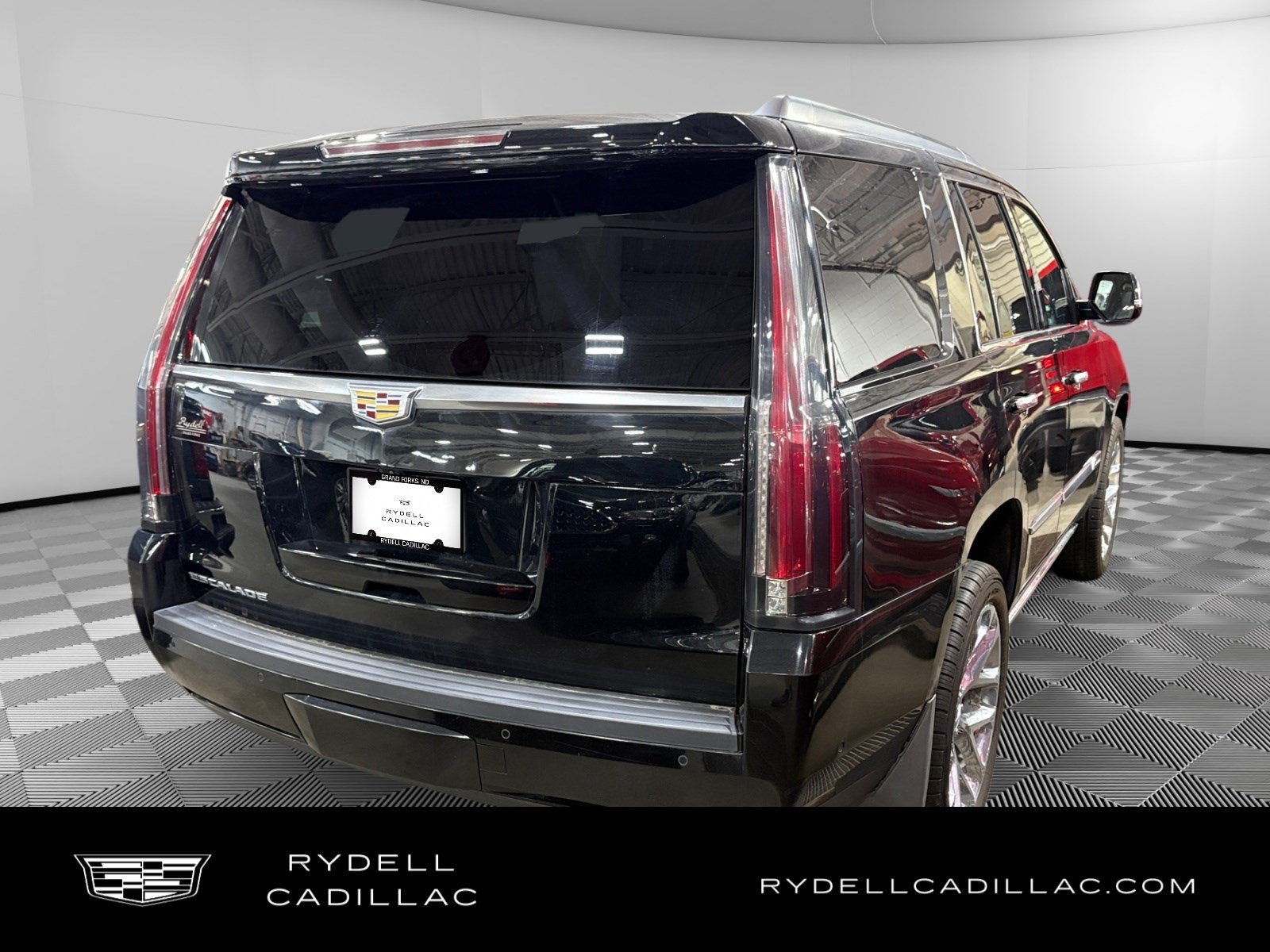 2018 Cadillac Escalade Platinum