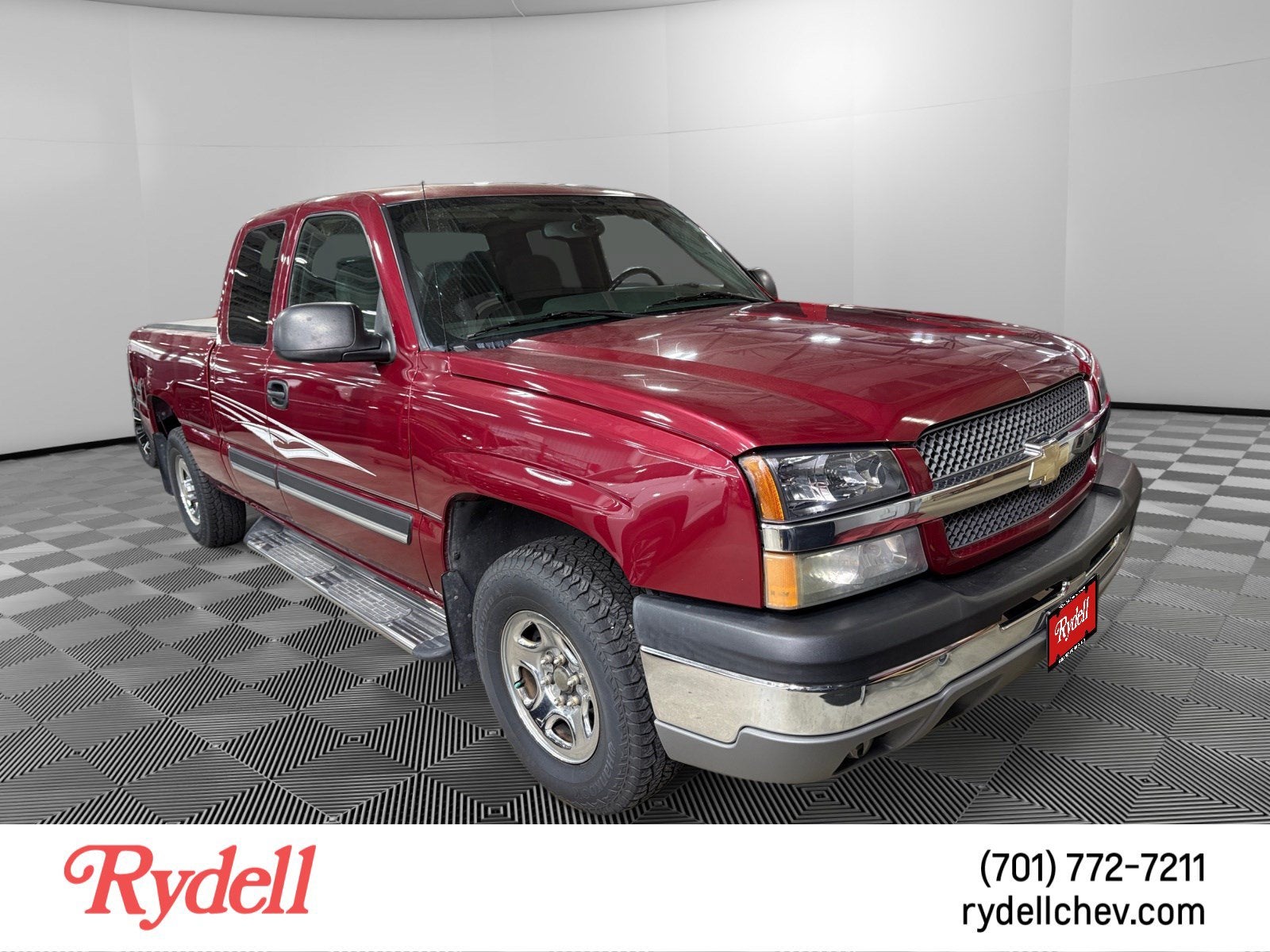 2004 Chevrolet Silverado 1500 LS