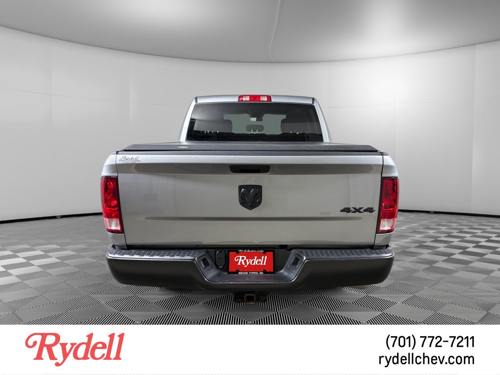2023 RAM 1500 Classic Tradesman Crew Cab 4x4 5'7" Box