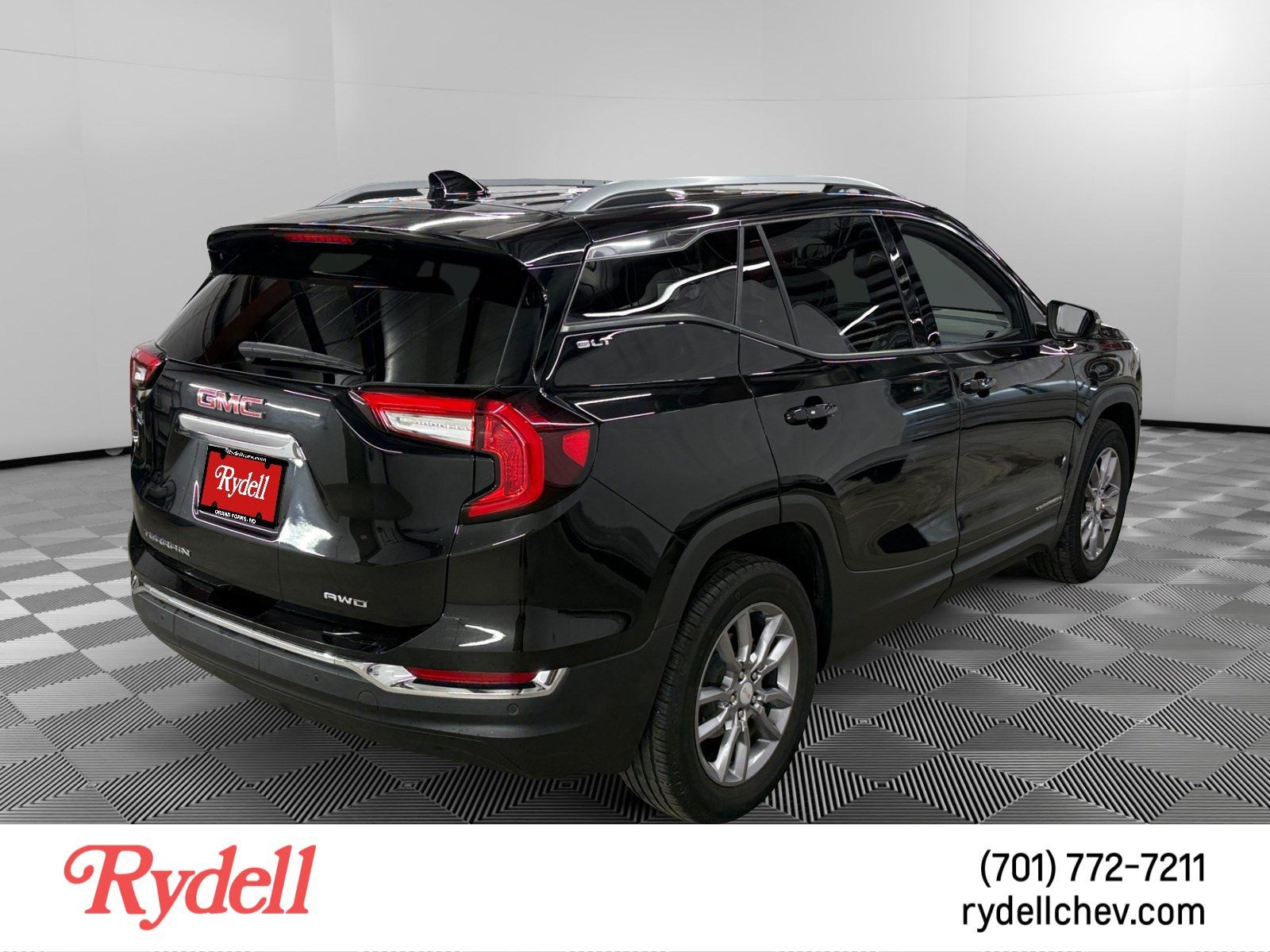 2024 GMC Terrain SLT