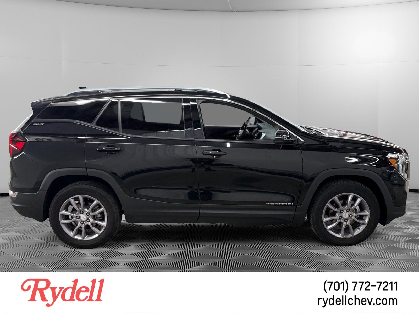 2024 GMC Terrain SLT