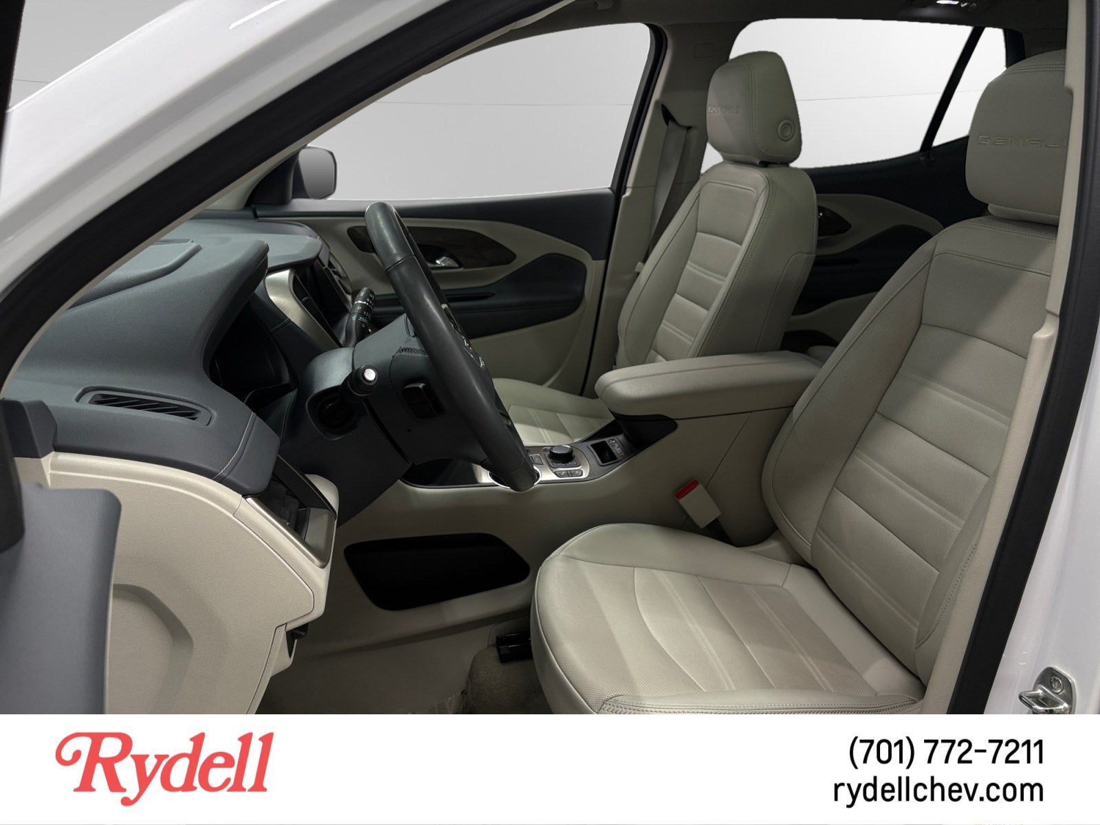 2023 GMC Terrain Denali