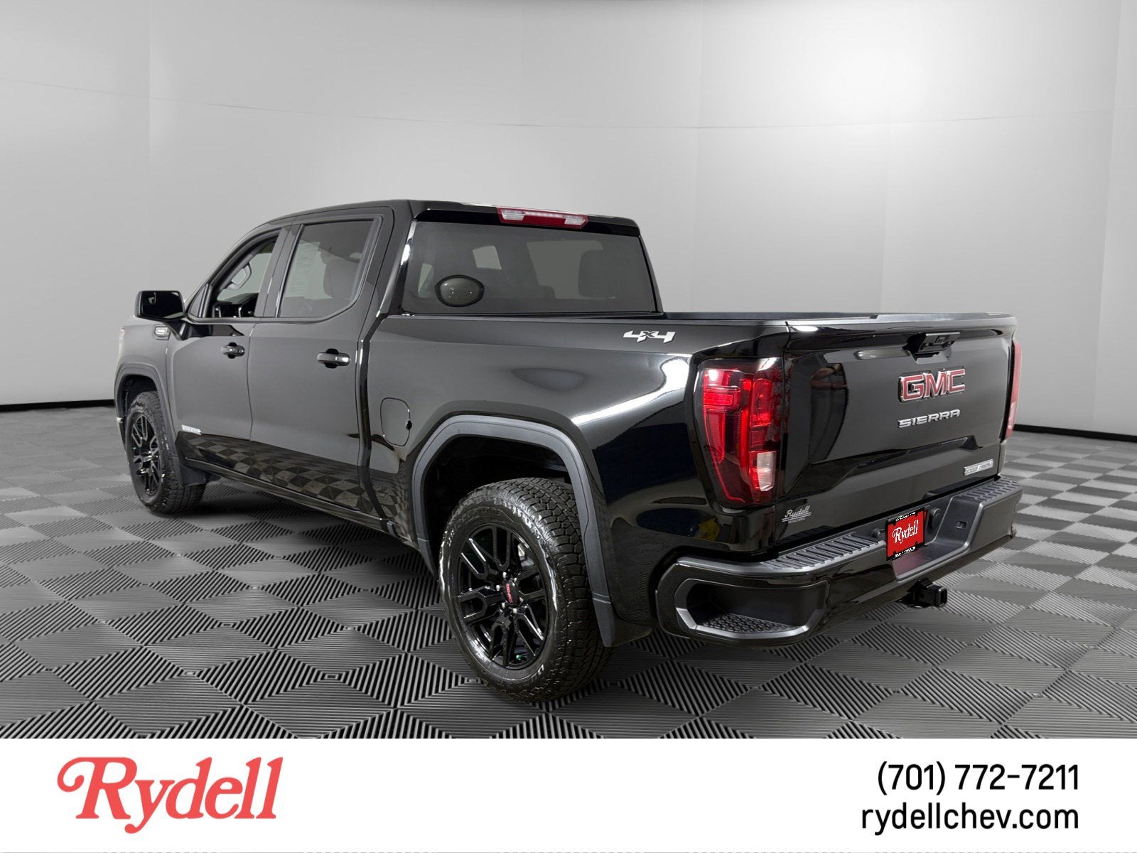 2025 GMC Sierra 1500 Elevation