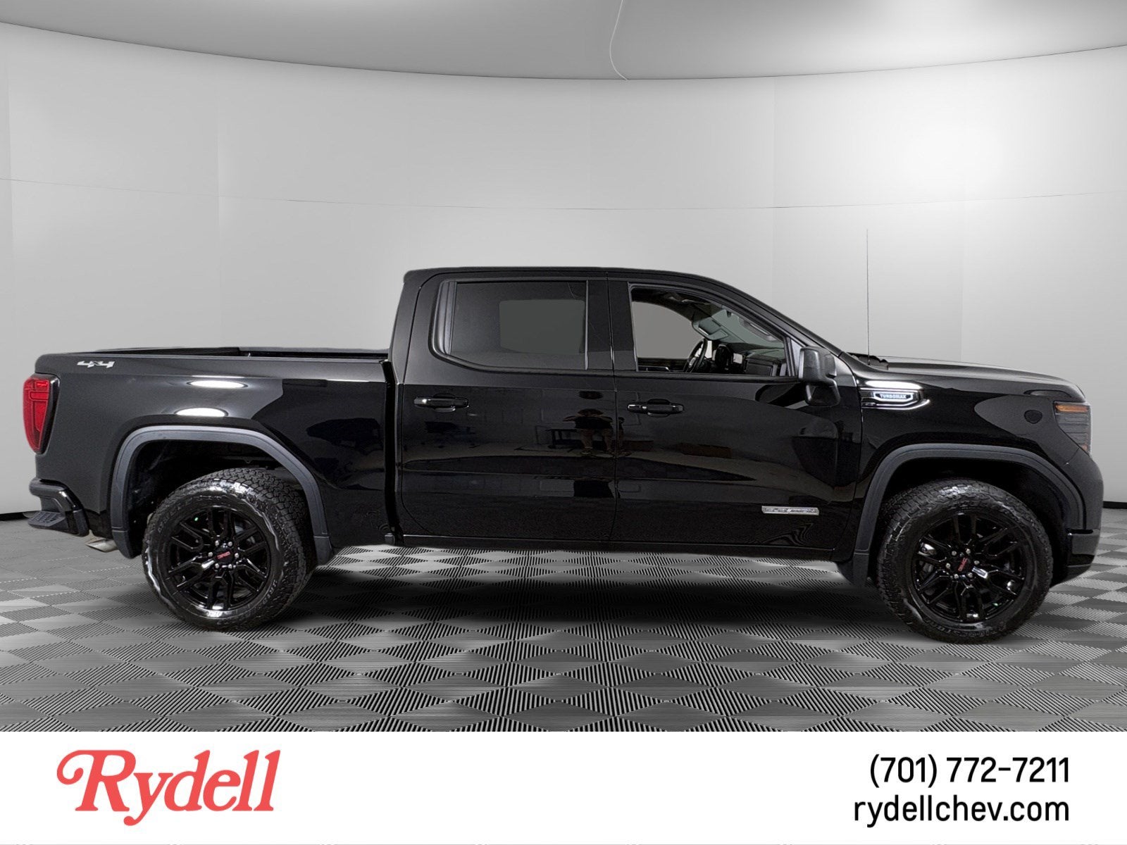 2025 GMC Sierra 1500 Elevation
