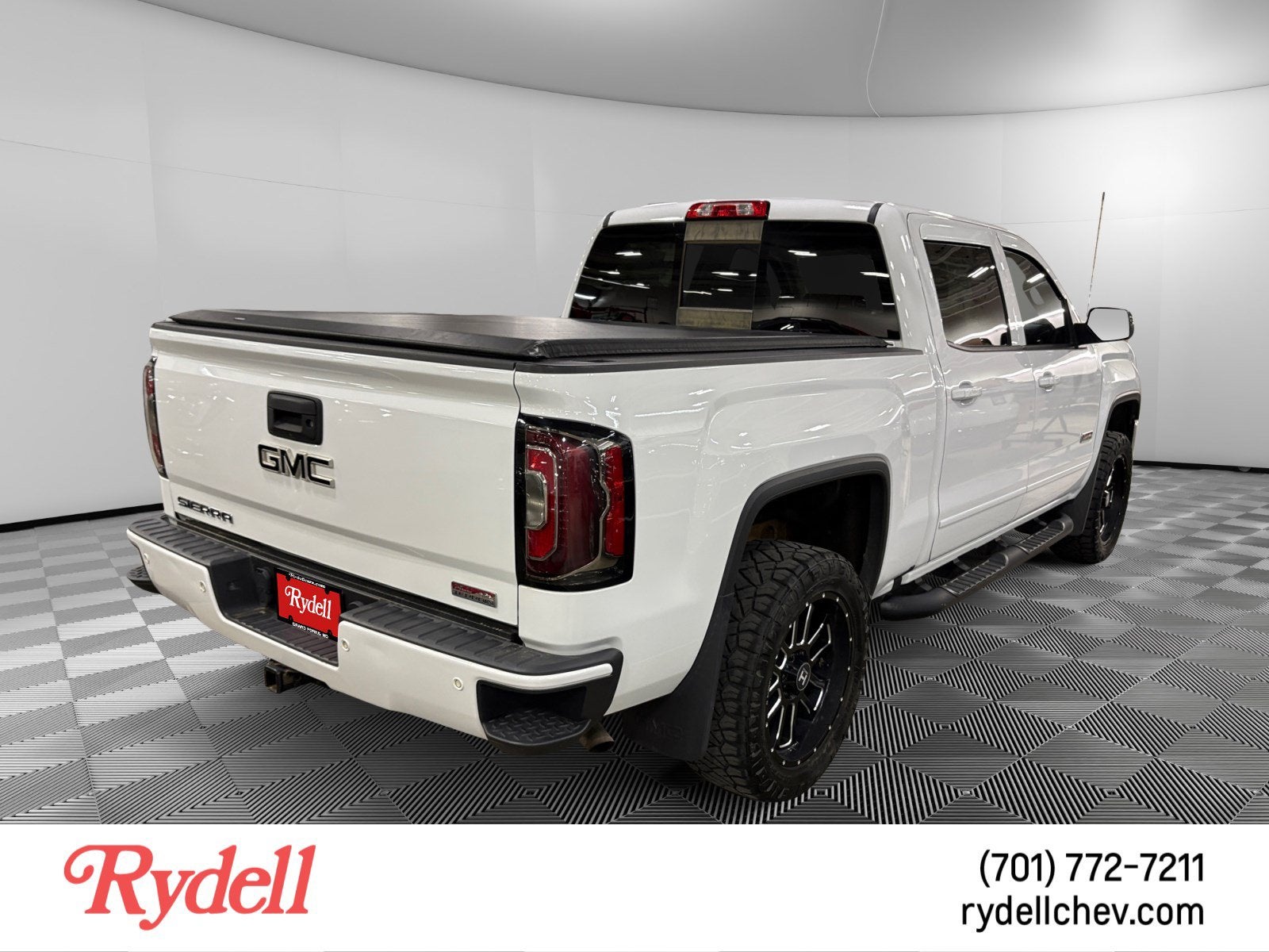 2017 GMC Sierra 1500 SLT
