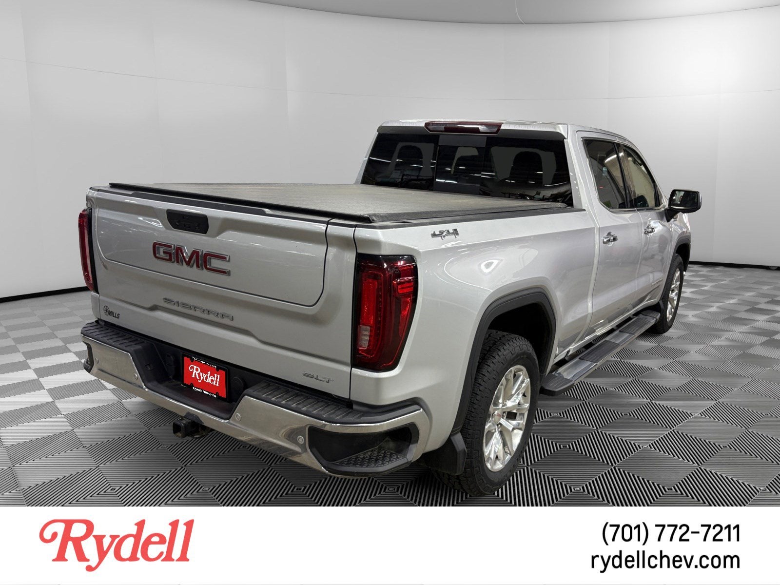 2021 GMC Sierra 1500 SLT