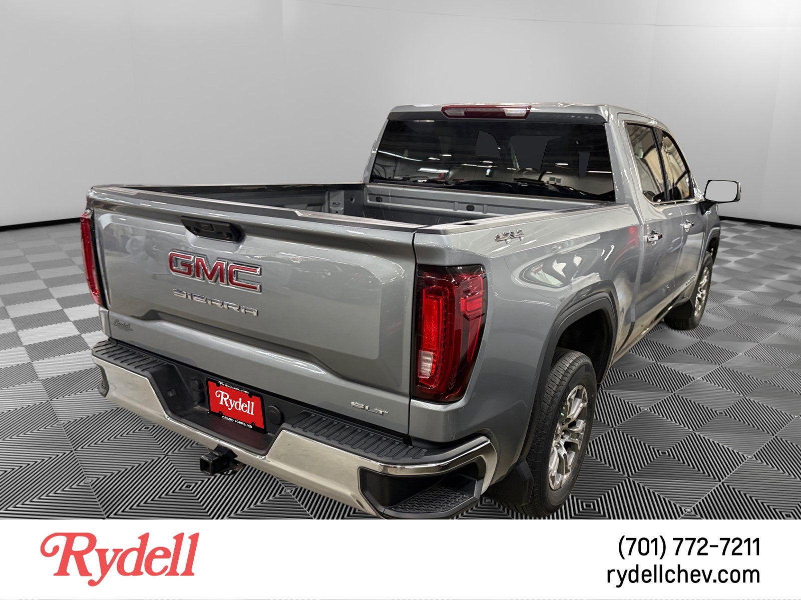 2023 GMC Sierra 1500 SLT