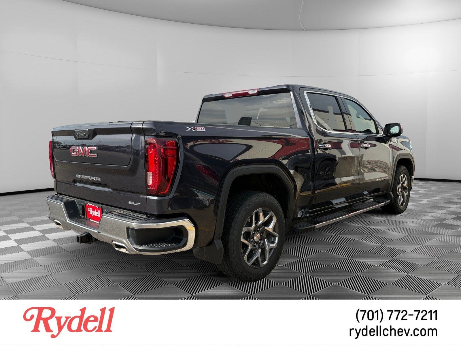 2024 GMC Sierra 1500 SLT