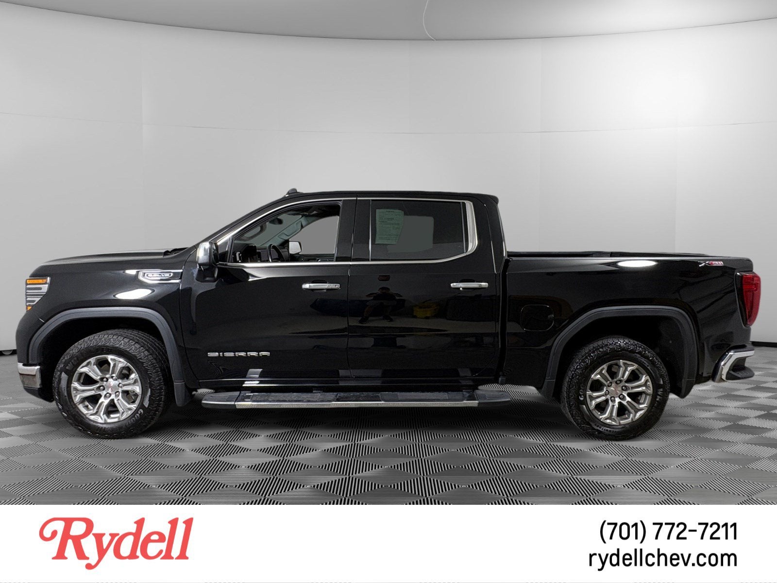 2022 GMC Sierra 1500 SLT