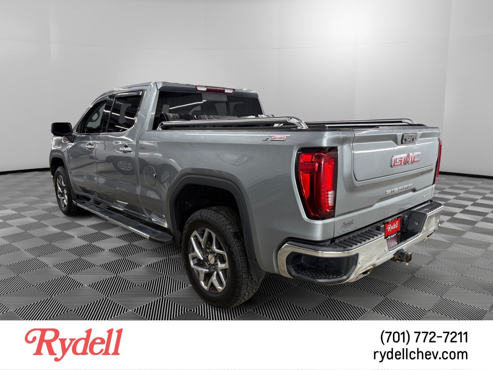 2023 GMC Sierra 1500 SLT