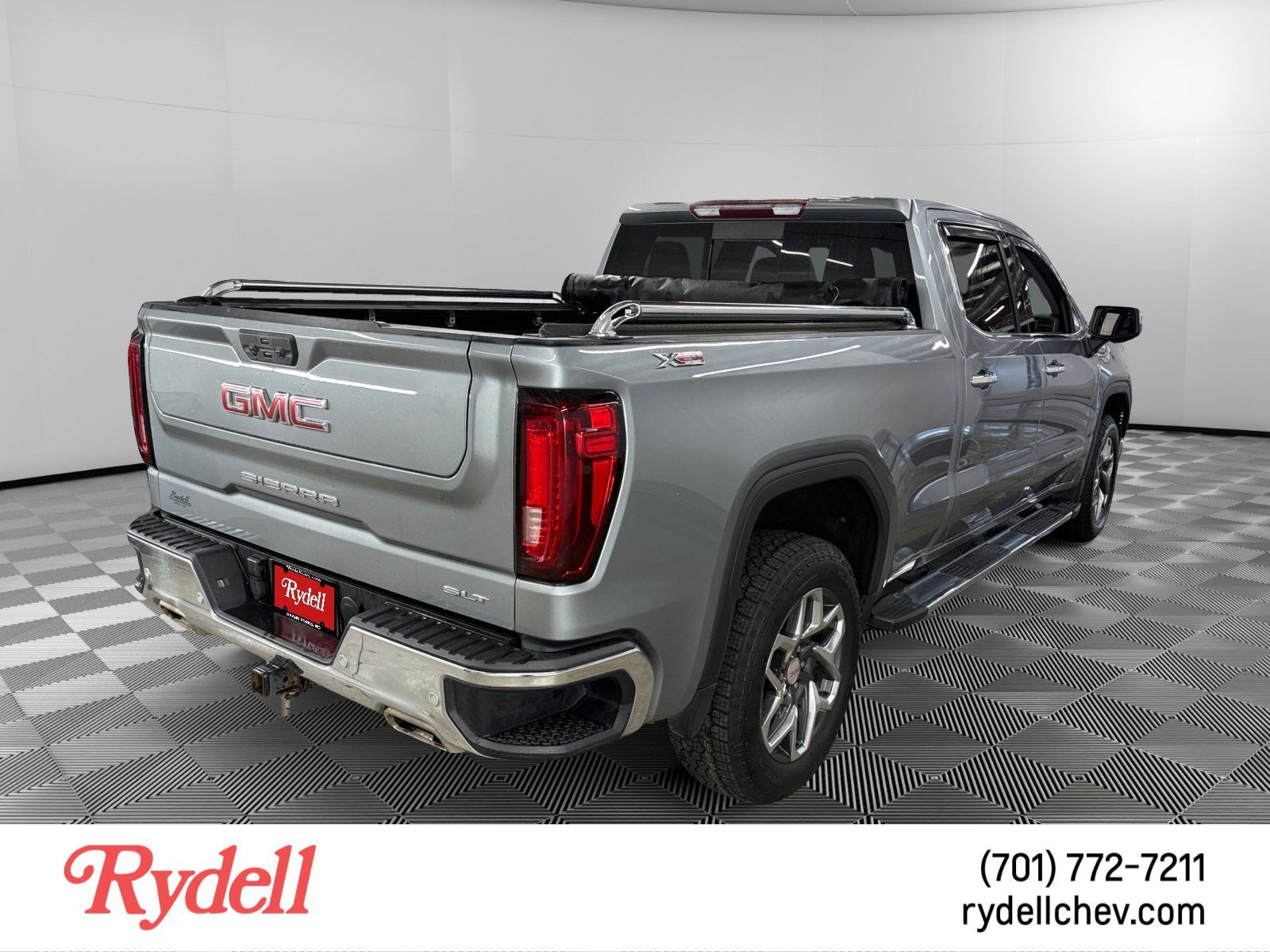 2023 GMC Sierra 1500 SLT