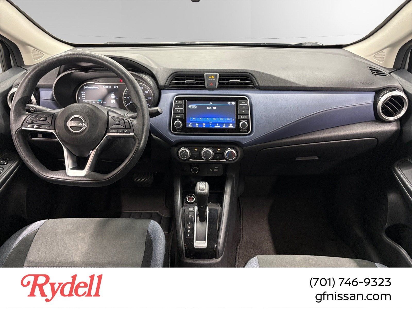 2024 Nissan Versa SV