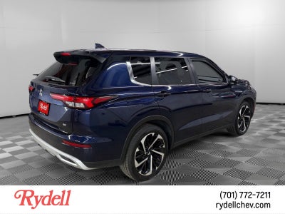 2024 Mitsubishi Outlander SE