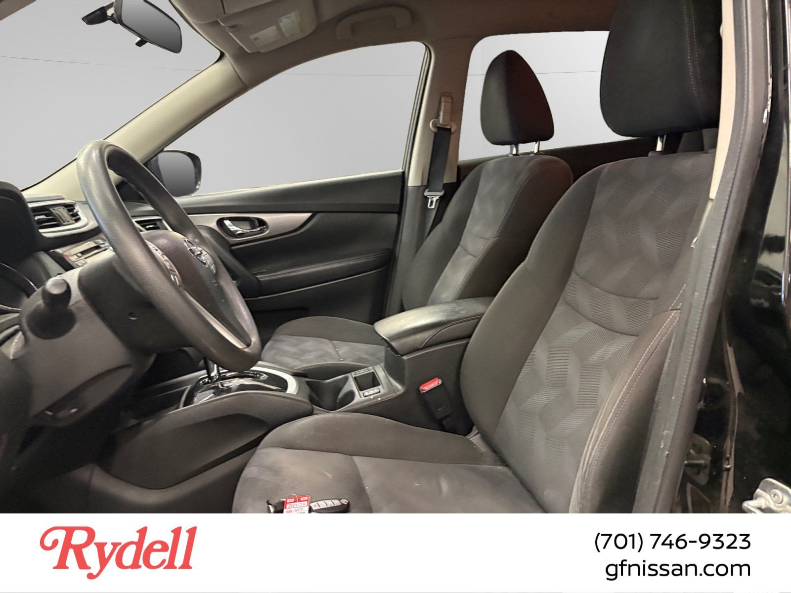 2015 Nissan Rogue SV