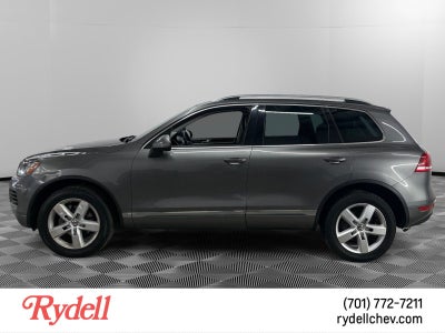2014 Volkswagen Touareg Sport