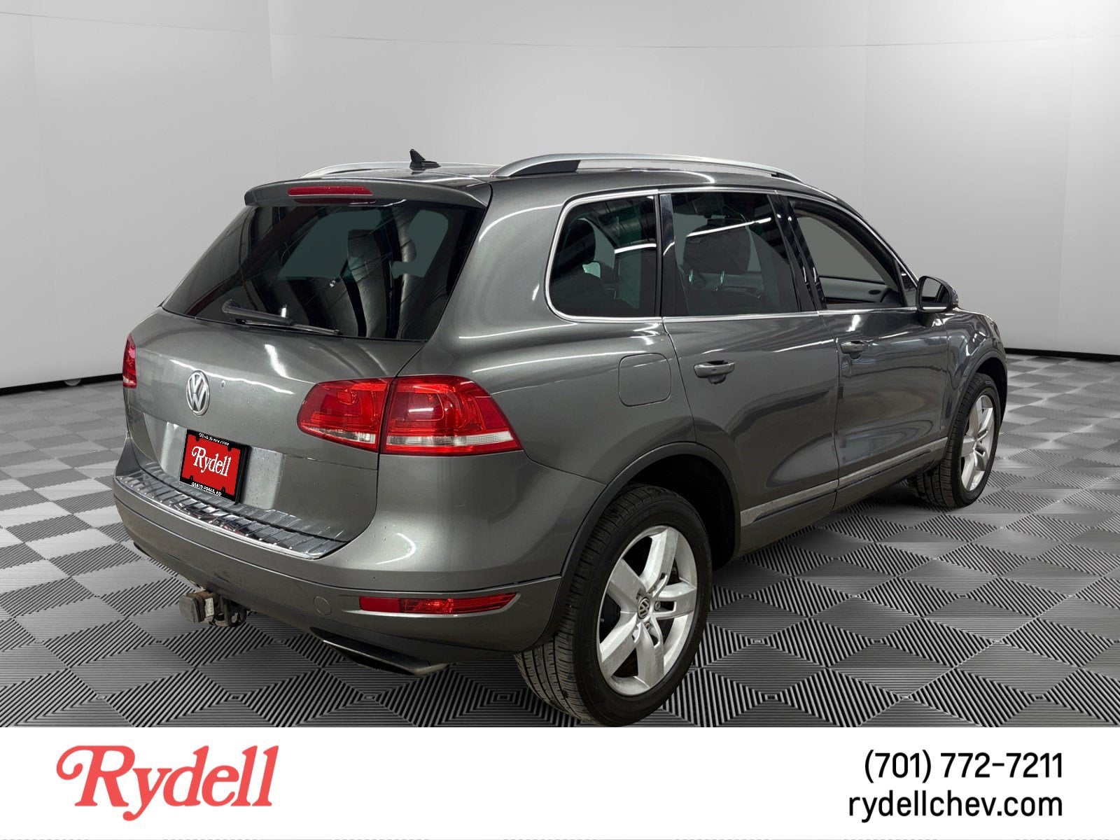 2014 Volkswagen Touareg Sport