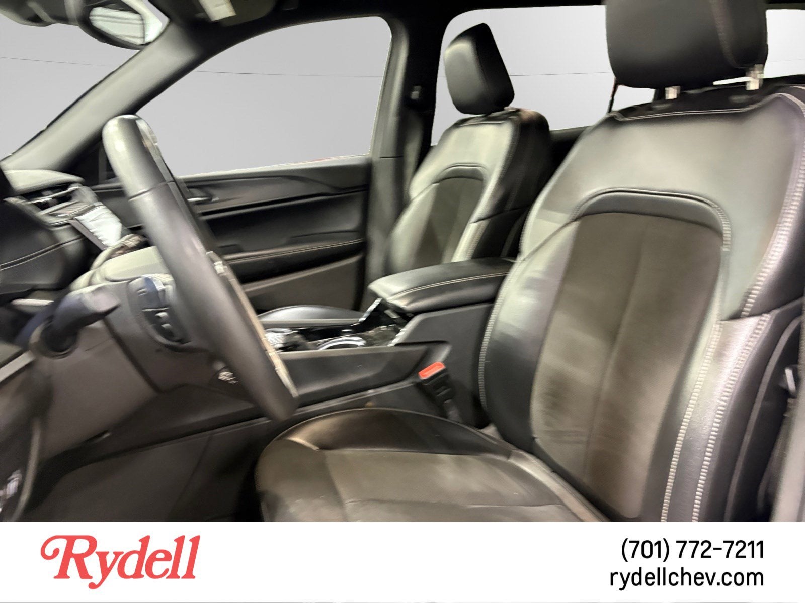 2023 Jeep Grand Cherokee L Altitude 4x4