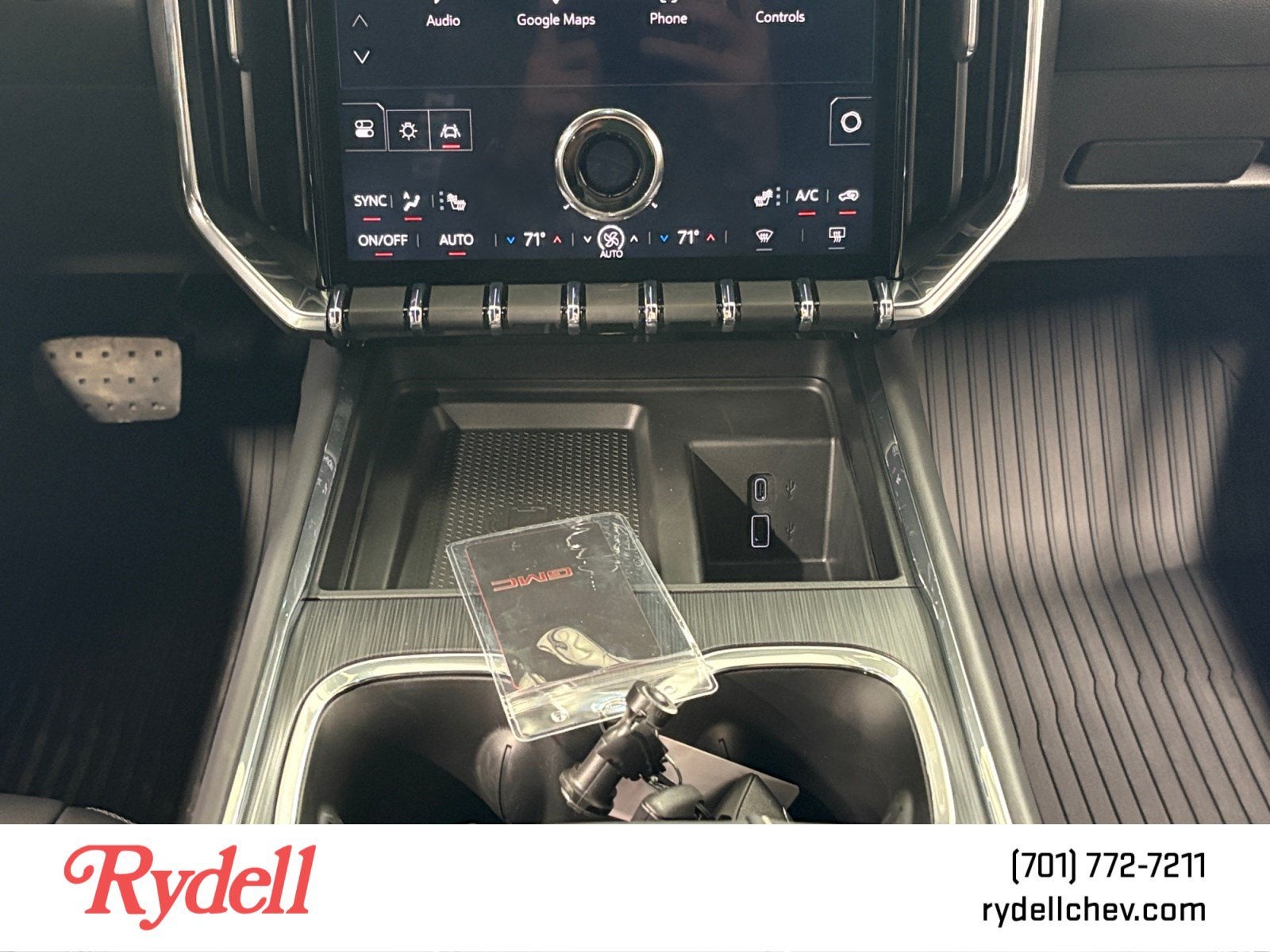 2027 GMC Acadia Elevation