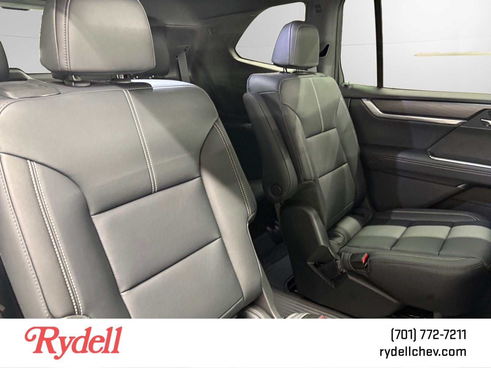2027 GMC Acadia Elevation