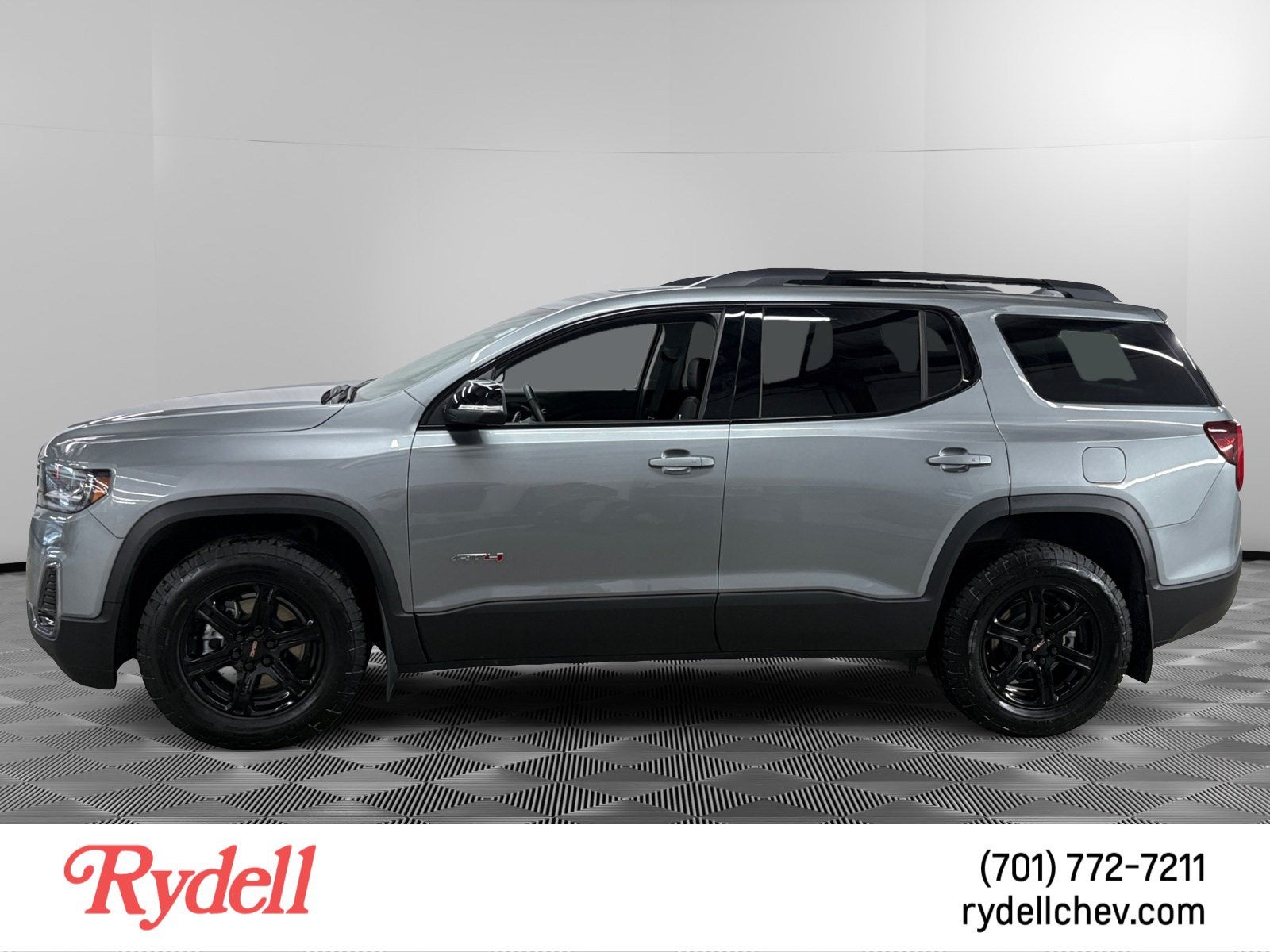 2023 GMC Acadia AT4