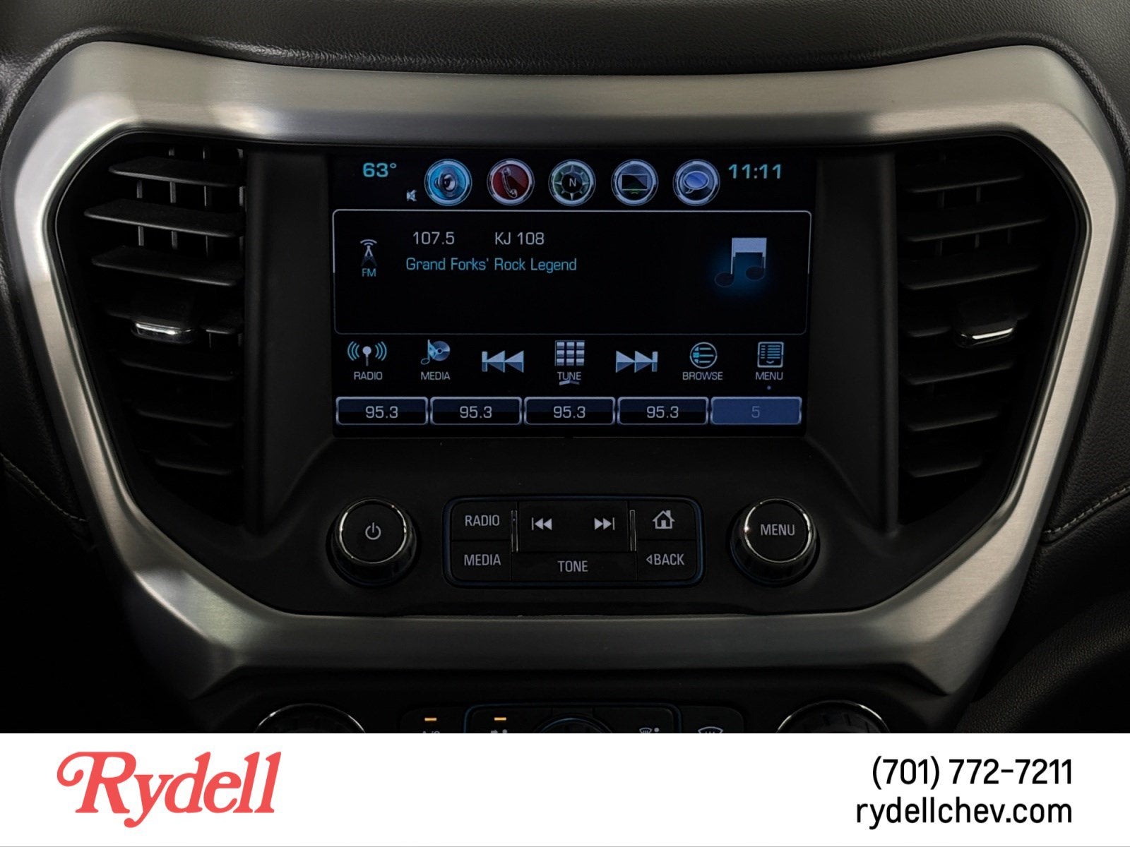 2017 GMC Acadia SLT