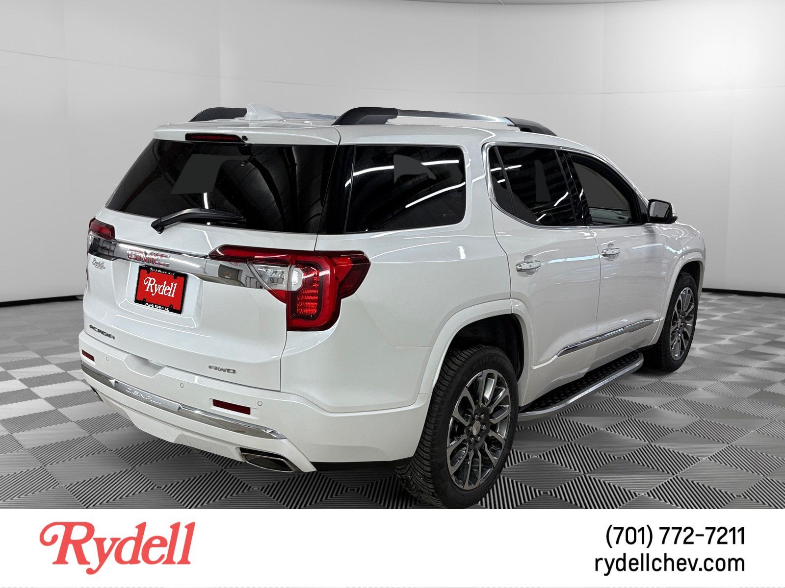 2020 GMC Acadia Denali