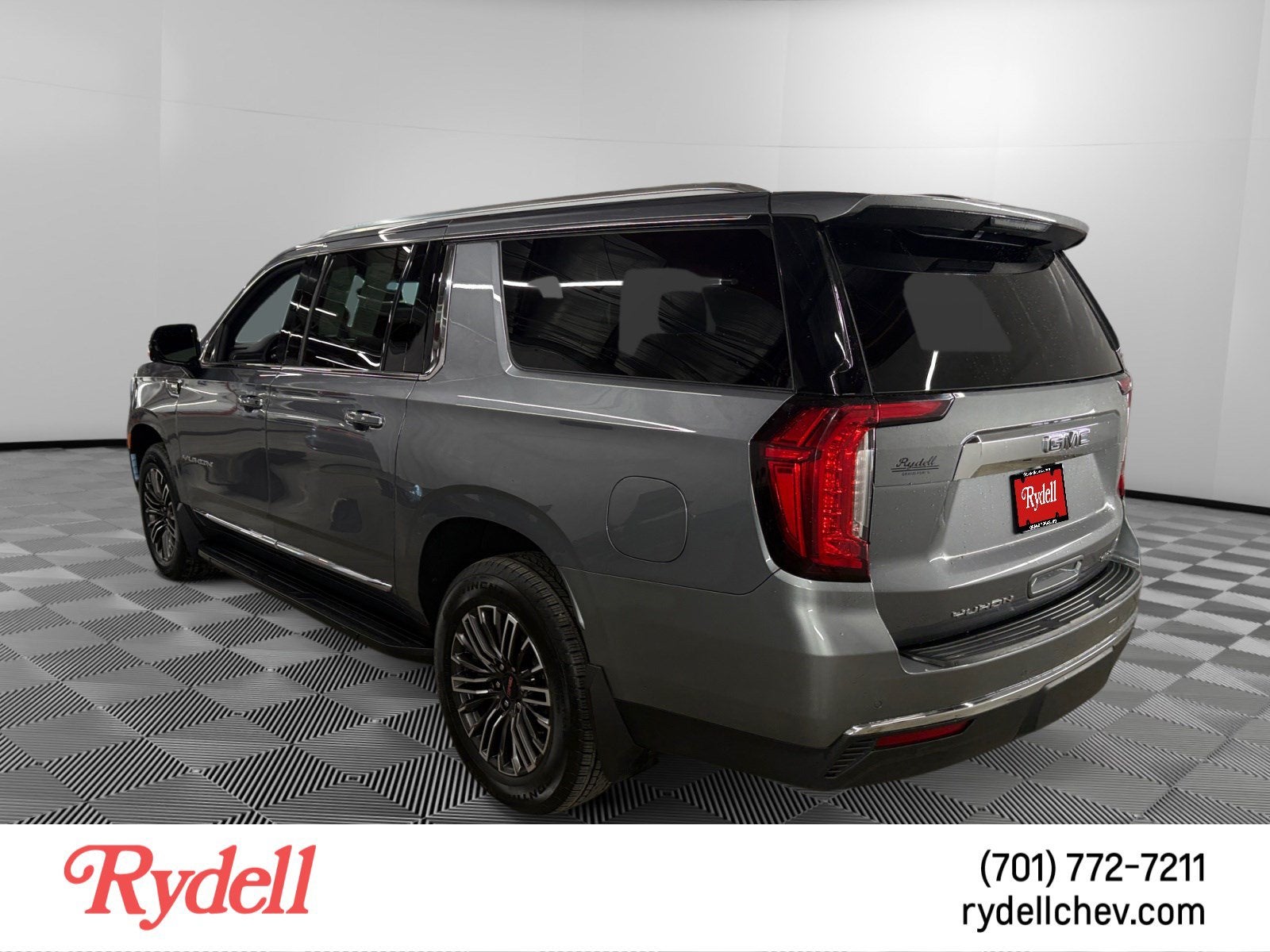 2022 GMC Yukon XL SLT