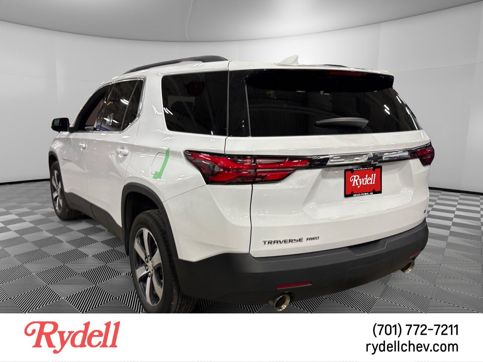 2023 Chevrolet Traverse LT Leather