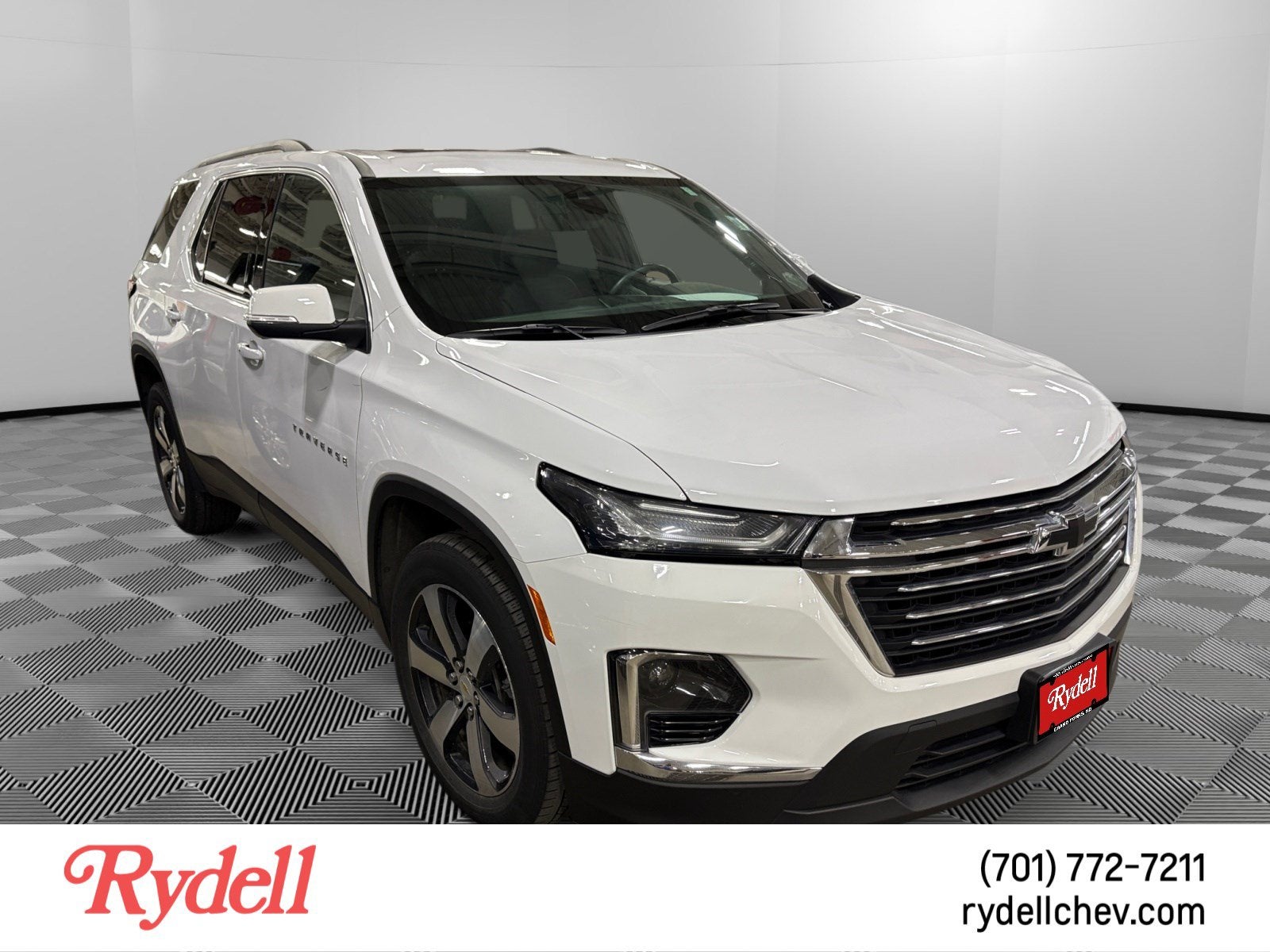 2023 Chevrolet Traverse LT Leather