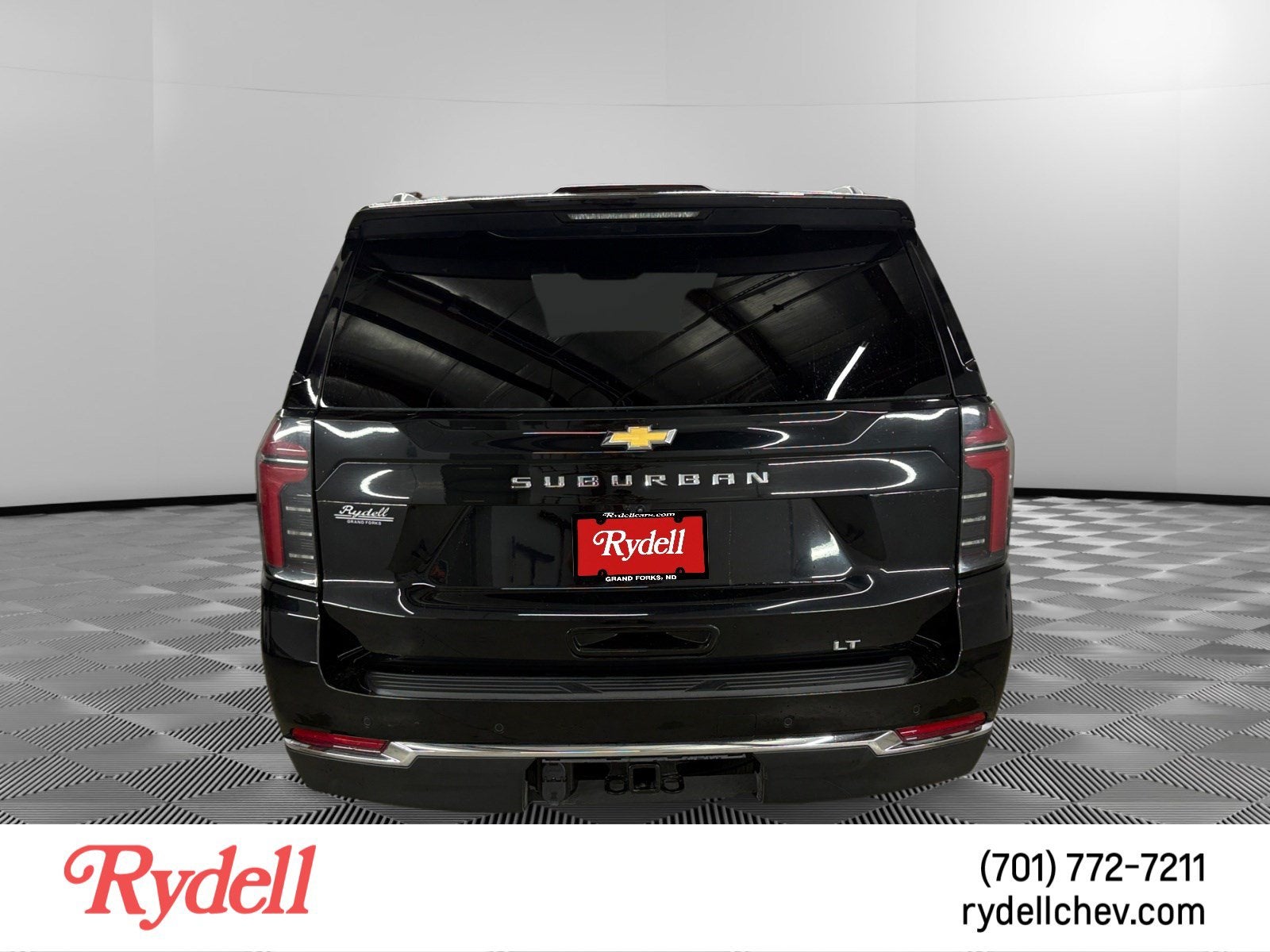 2025 Chevrolet Suburban LT