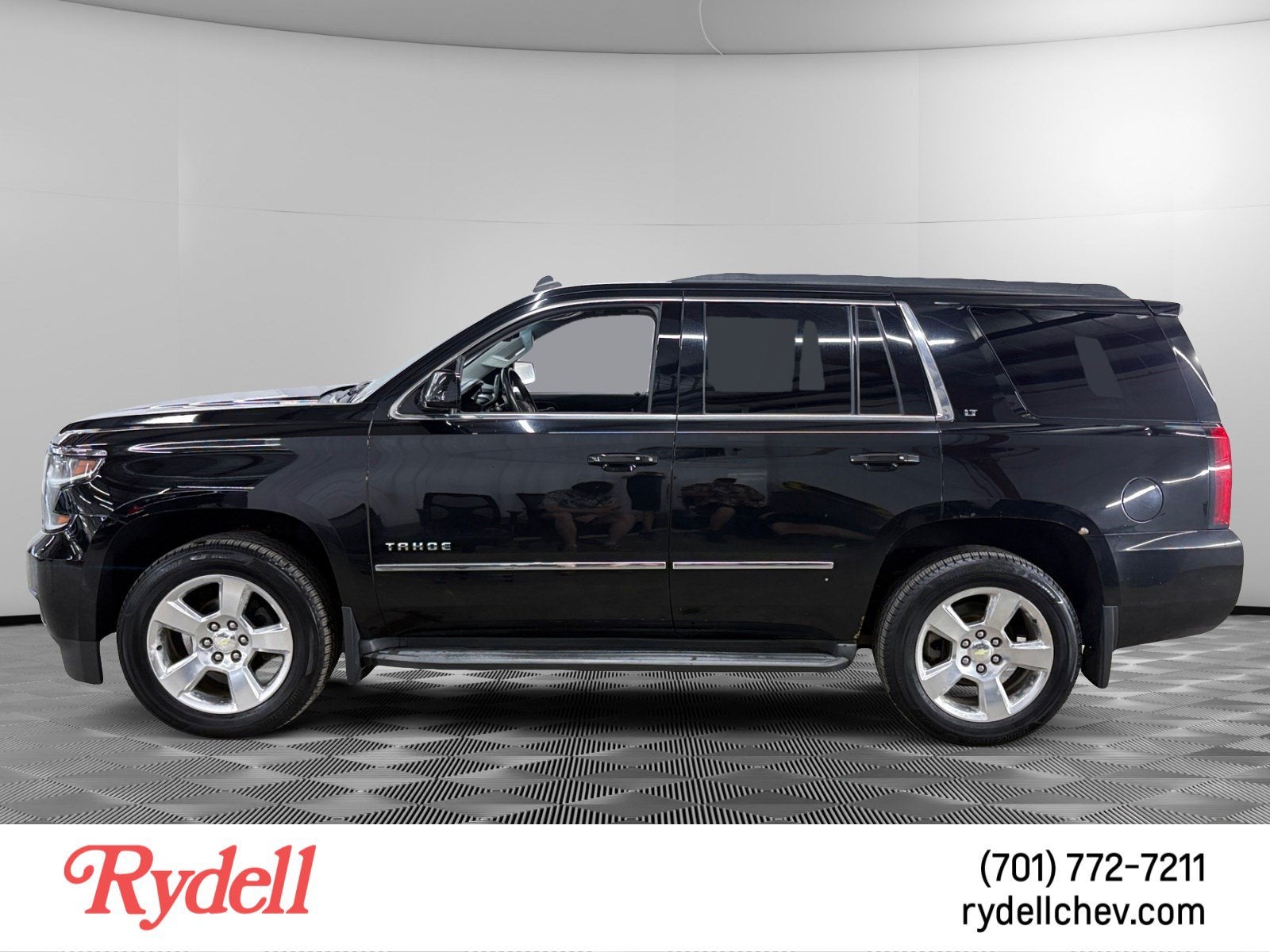 Used 2015 Chevrolet Tahoe LT with VIN 1GNSKBKC5FR200051 for sale in Grand Forks, ND