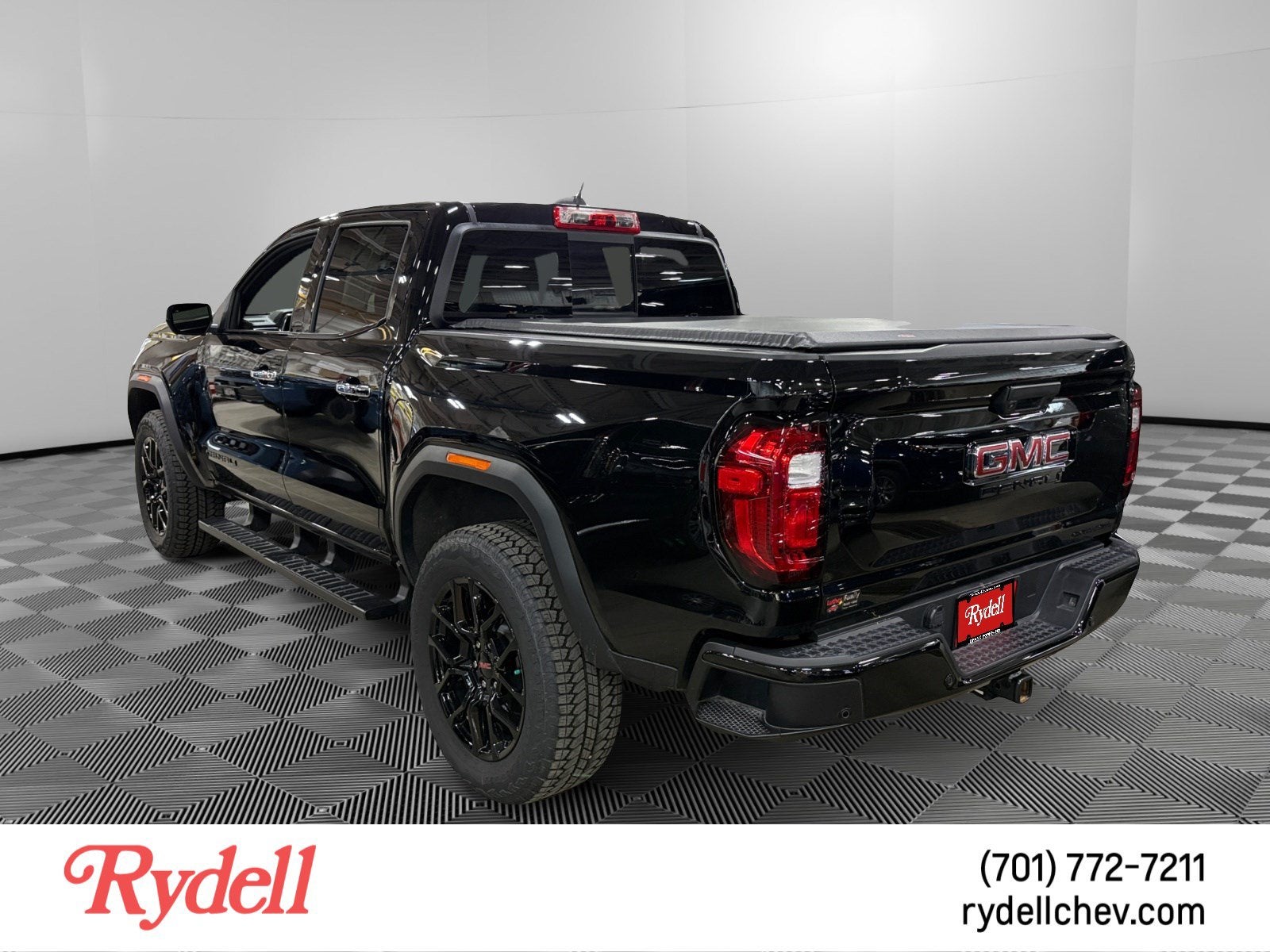 2025 GMC Canyon Denali