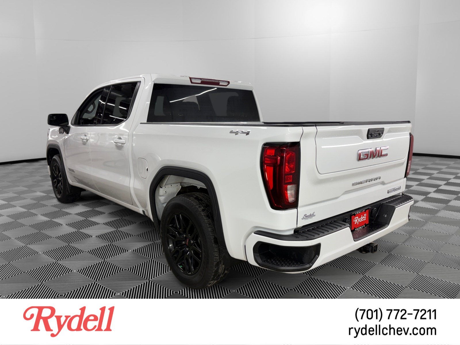 2025 GMC Sierra 1500 Elevation