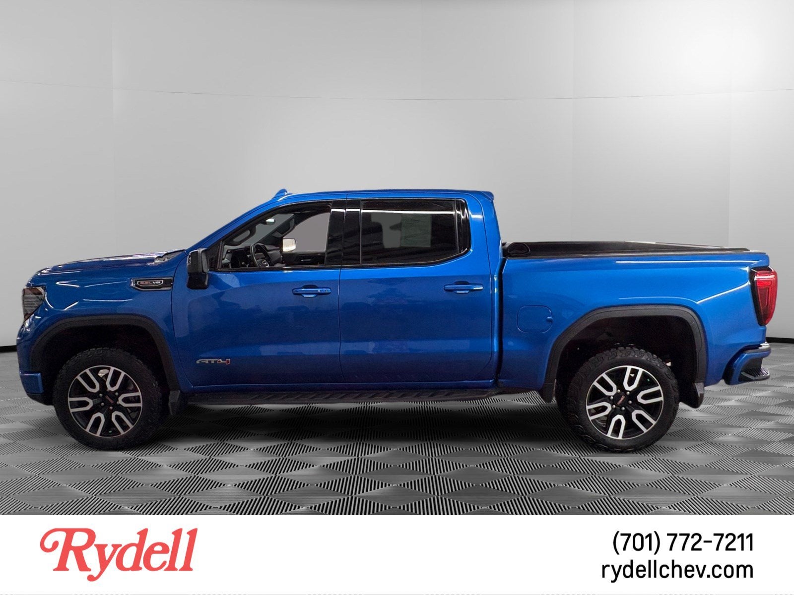 2024 GMC Sierra 1500 AT4