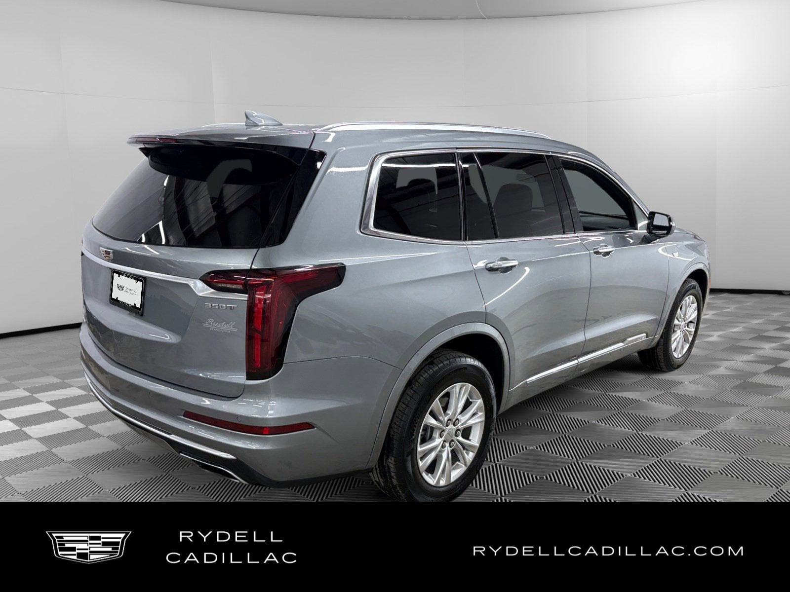 2024 Cadillac XT6 Luxury
