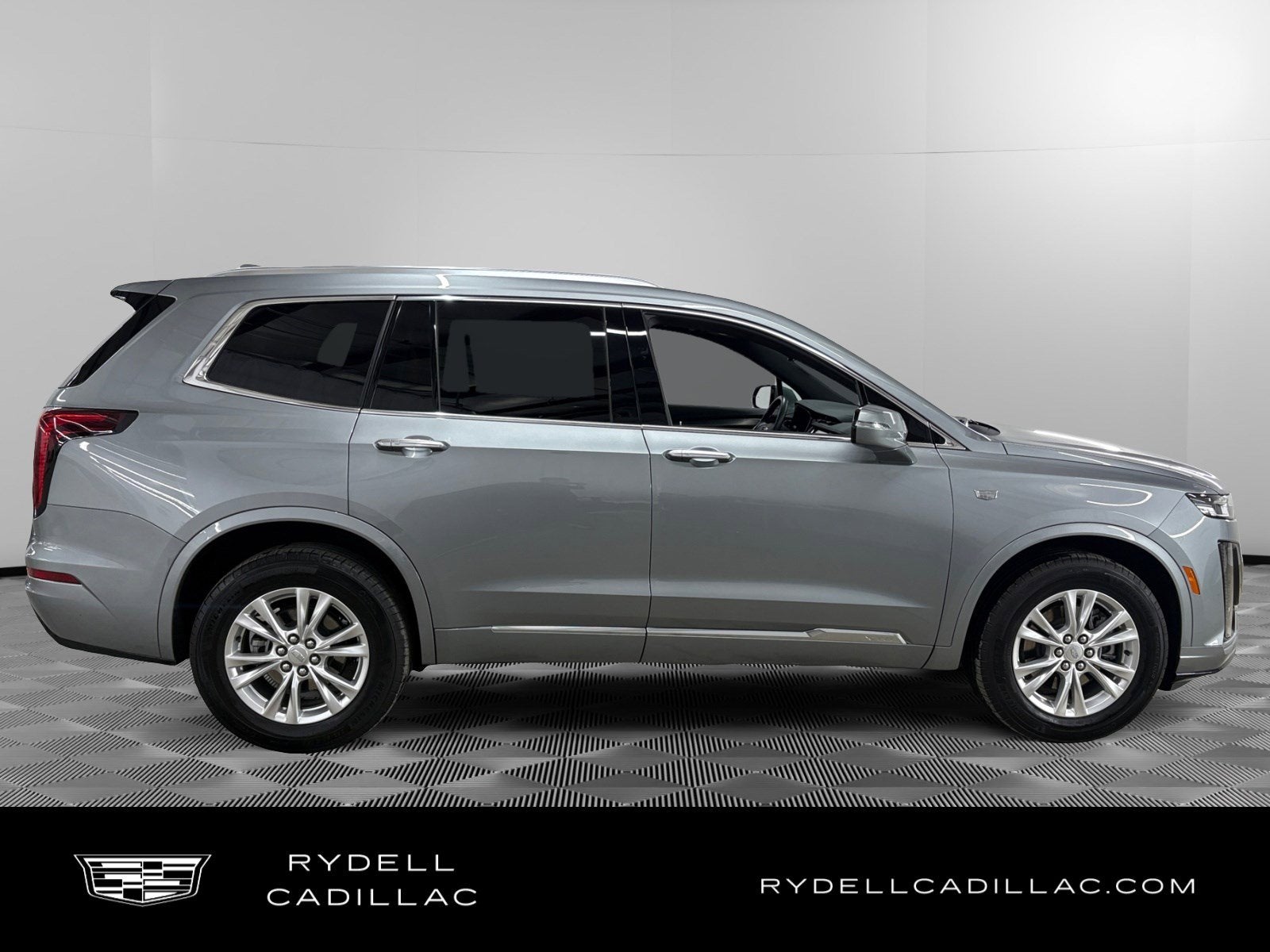 2024 Cadillac XT6 Luxury