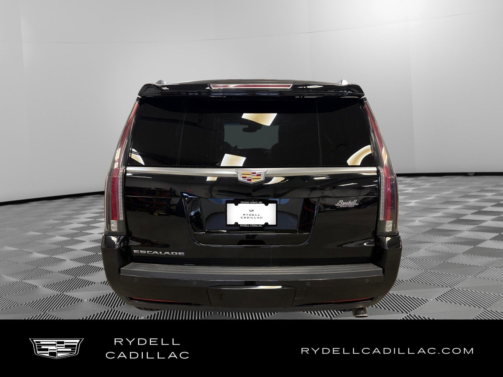 2018 Cadillac Escalade Platinum