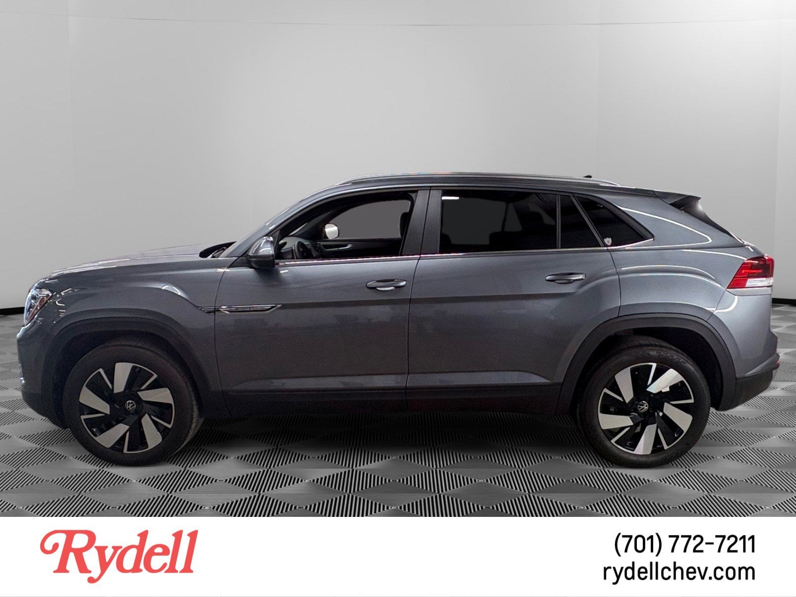 2024 Volkswagen Atlas Cross Sport 2.0T SE w/Technology