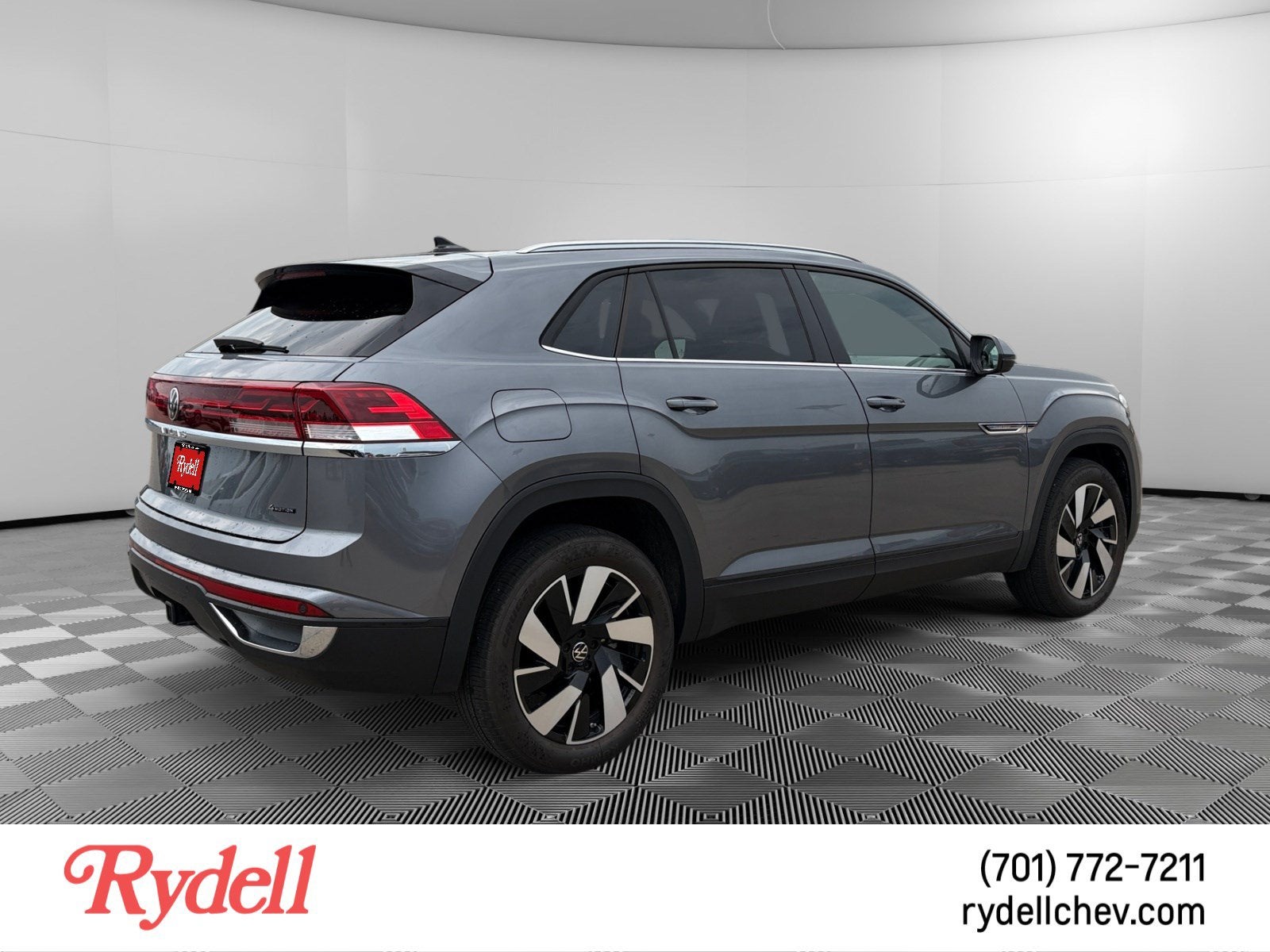 2024 Volkswagen Atlas Cross Sport 2.0T SE w/Technology