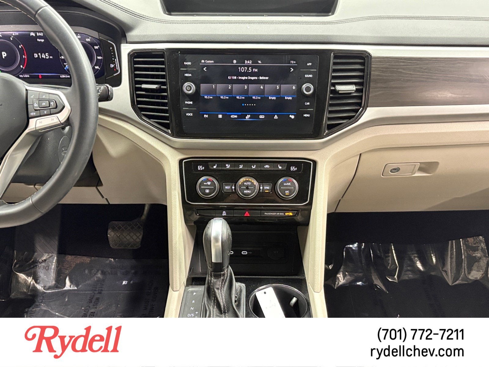 2022 Volkswagen Atlas 3.6L V6 SE w/Technology