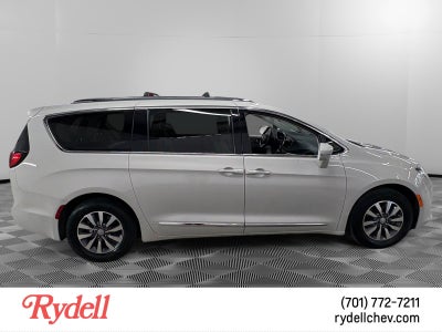 2020 Chrysler Pacifica Touring L Plus