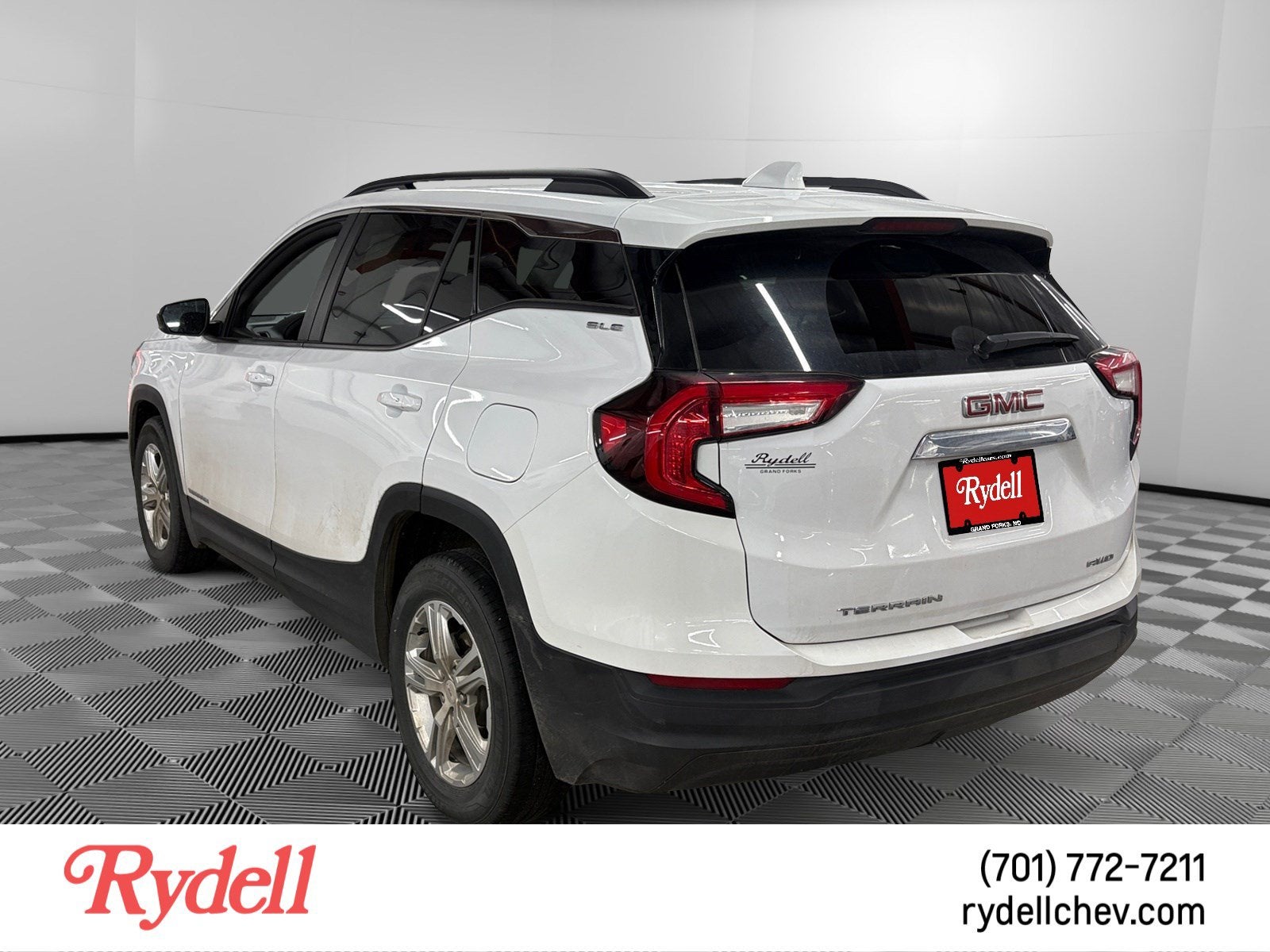 2022 GMC Terrain SLE