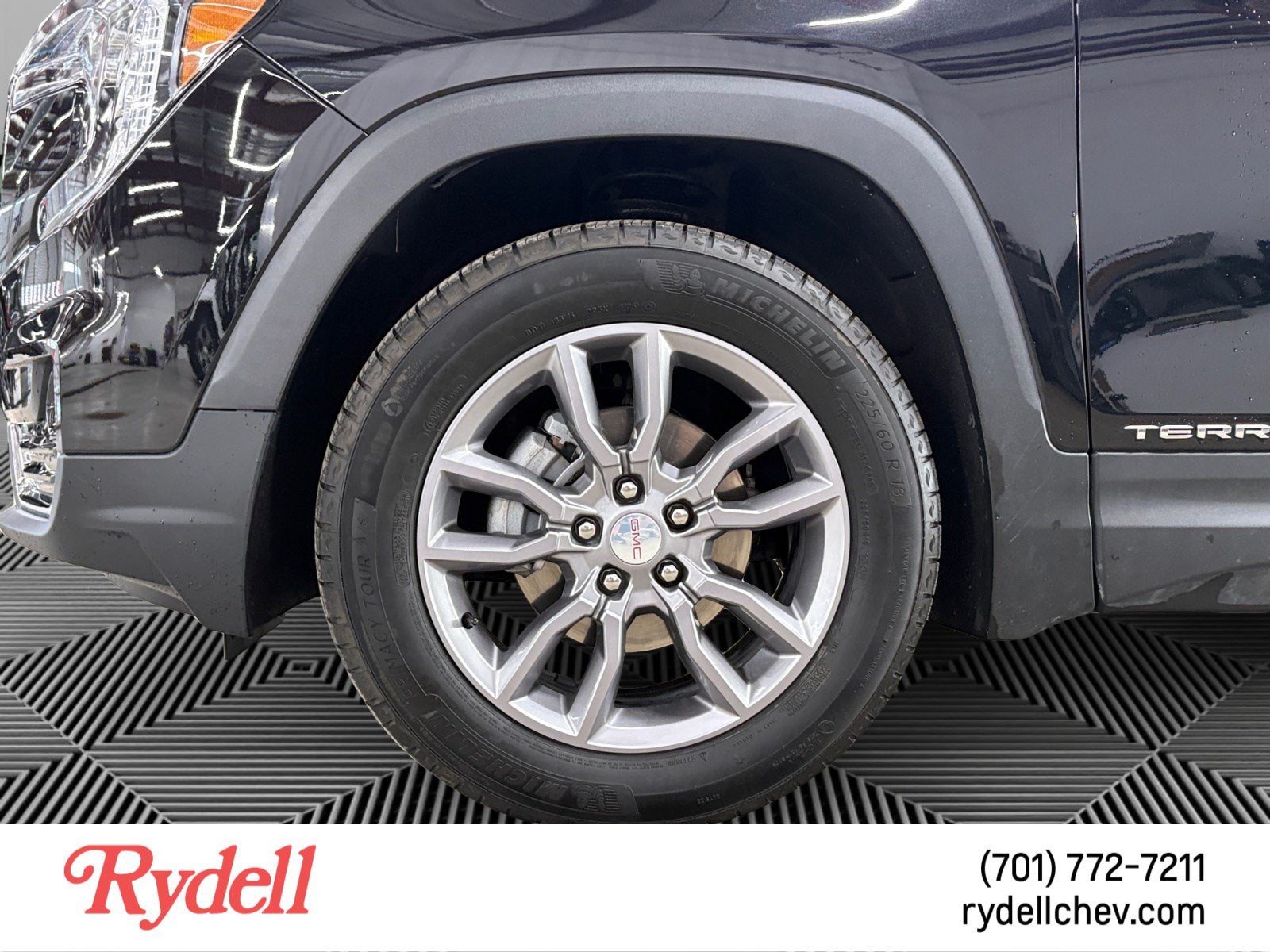 2024 GMC Terrain SLT