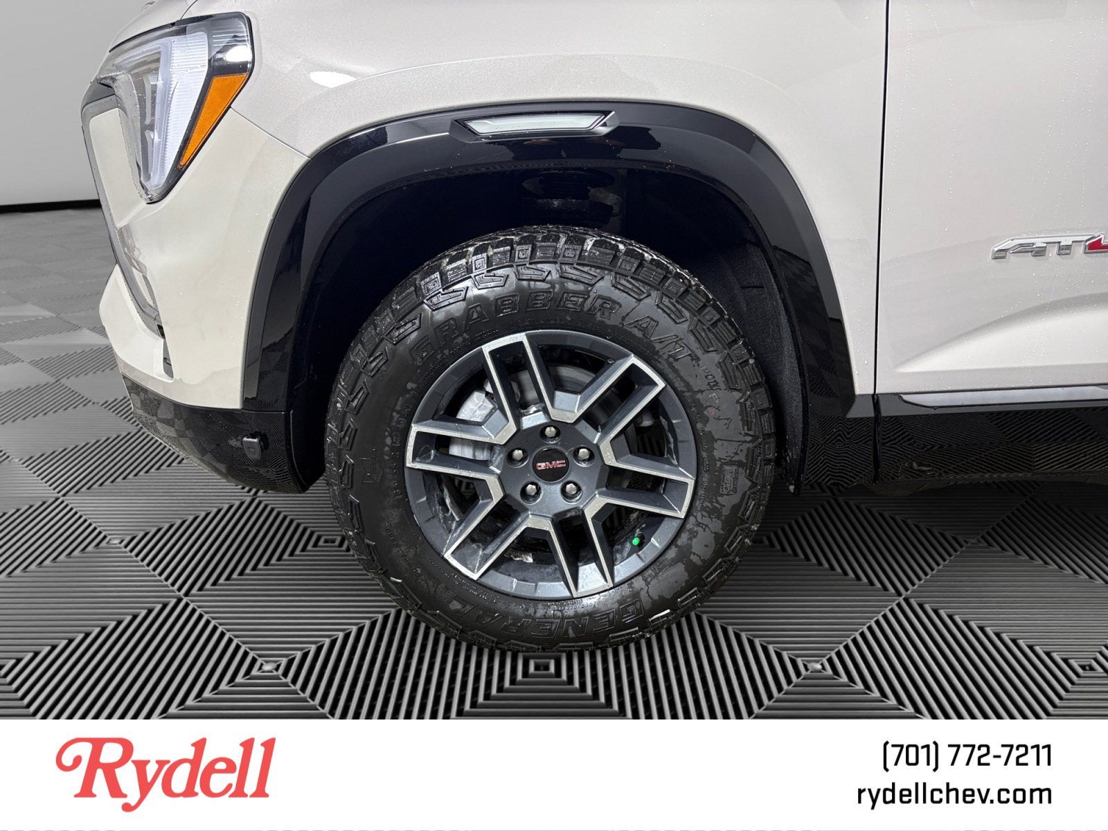 2026 GMC Terrain AT4