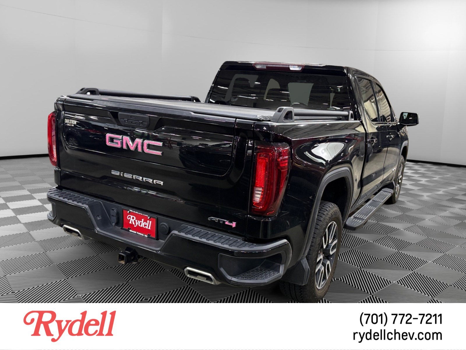 2021 GMC Sierra 1500 AT4