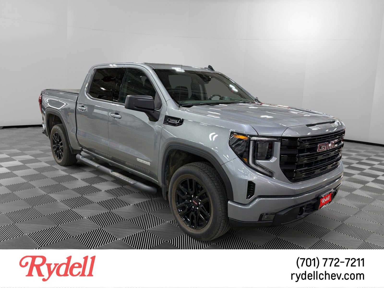 2025 GMC Sierra 1500 Elevation