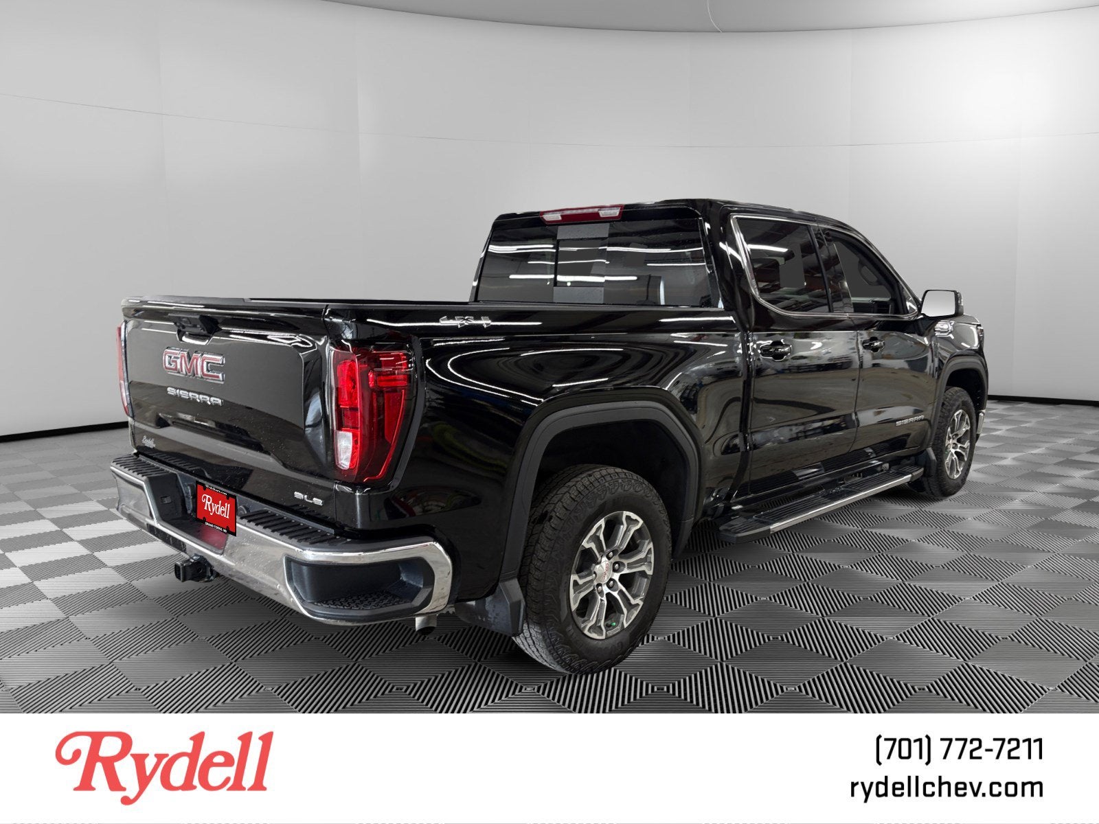 2026 GMC Sierra 1500 SLE