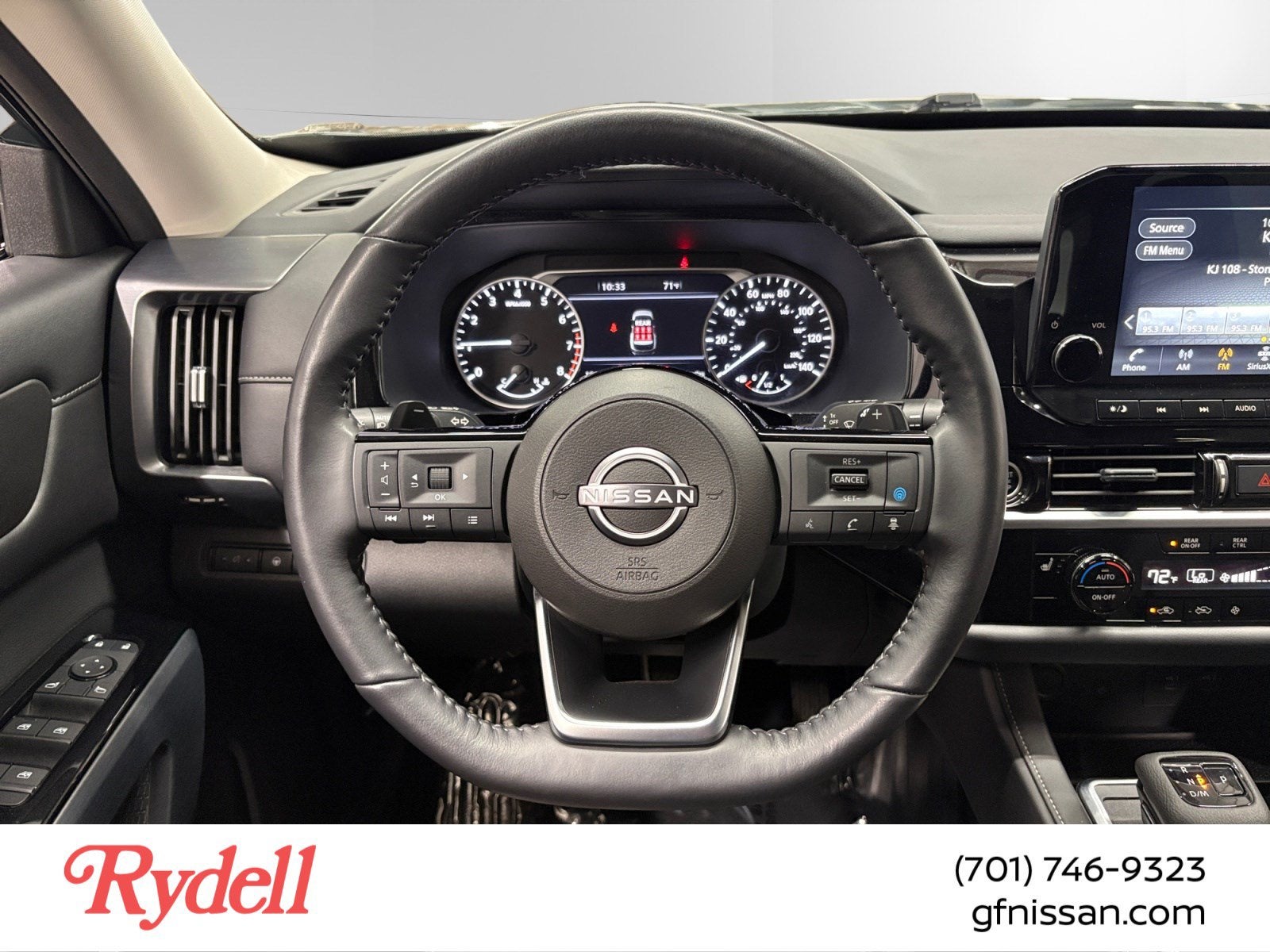 2024 Nissan Pathfinder SL 4WD