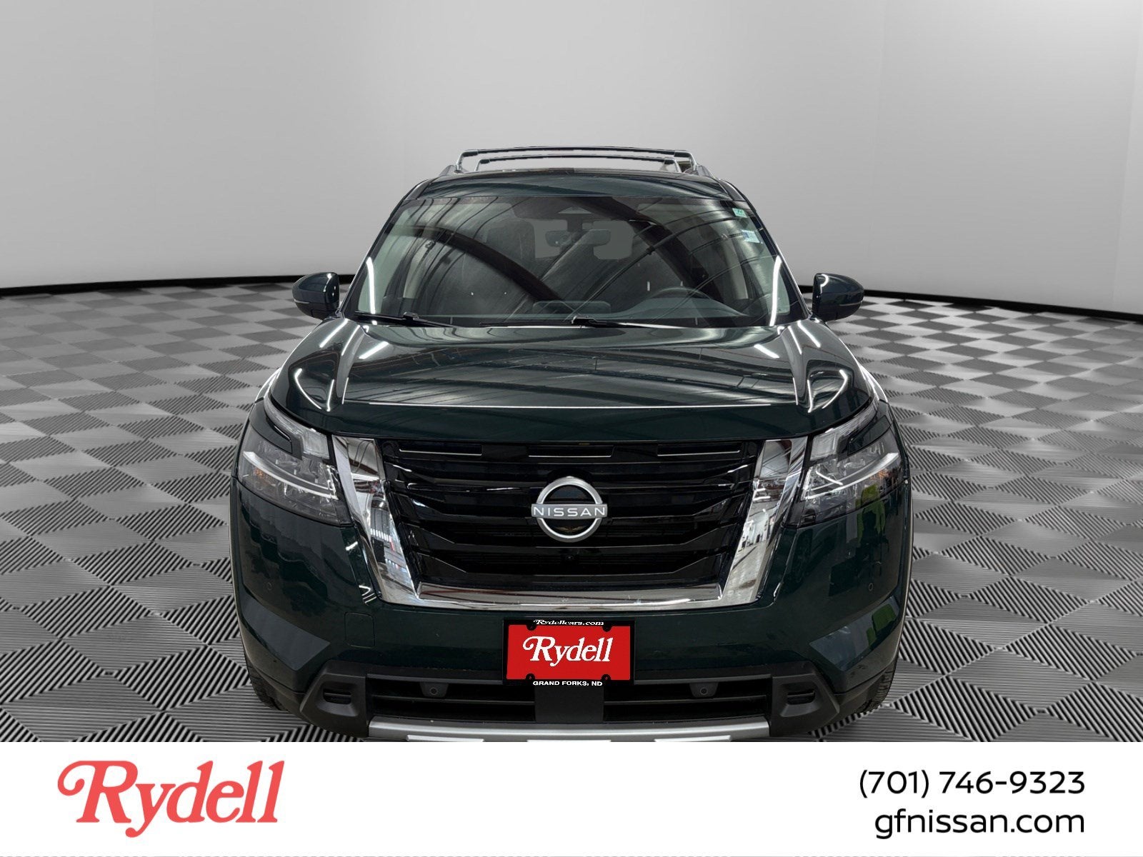 2024 Nissan Pathfinder SL 4WD